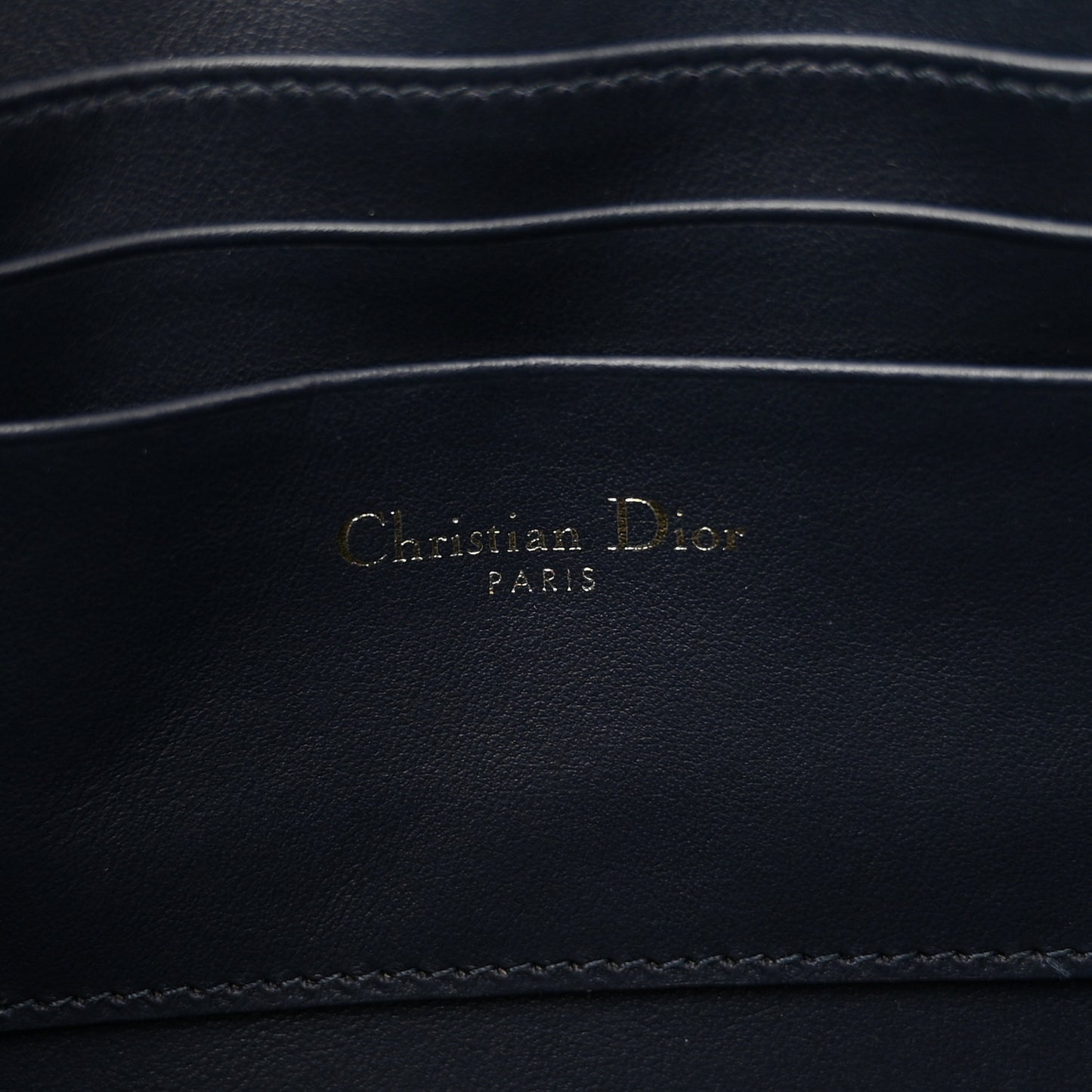 Oblique 30 Montaigne Avenue Pouch With Flap Blue