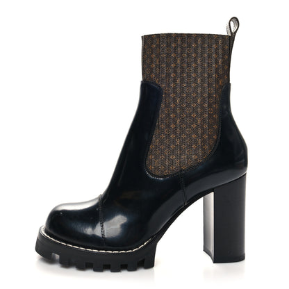 Louis Vuitton Patent Nano Monogram Ankle Star Trail Boots 39 Black 1 of 7