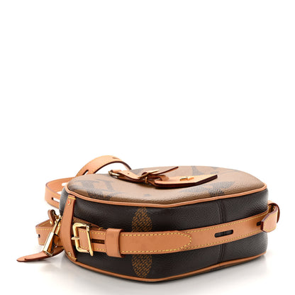 Louis Vuitton Reverse Monogram Giant Boite Chapeau Souple 4 of 10