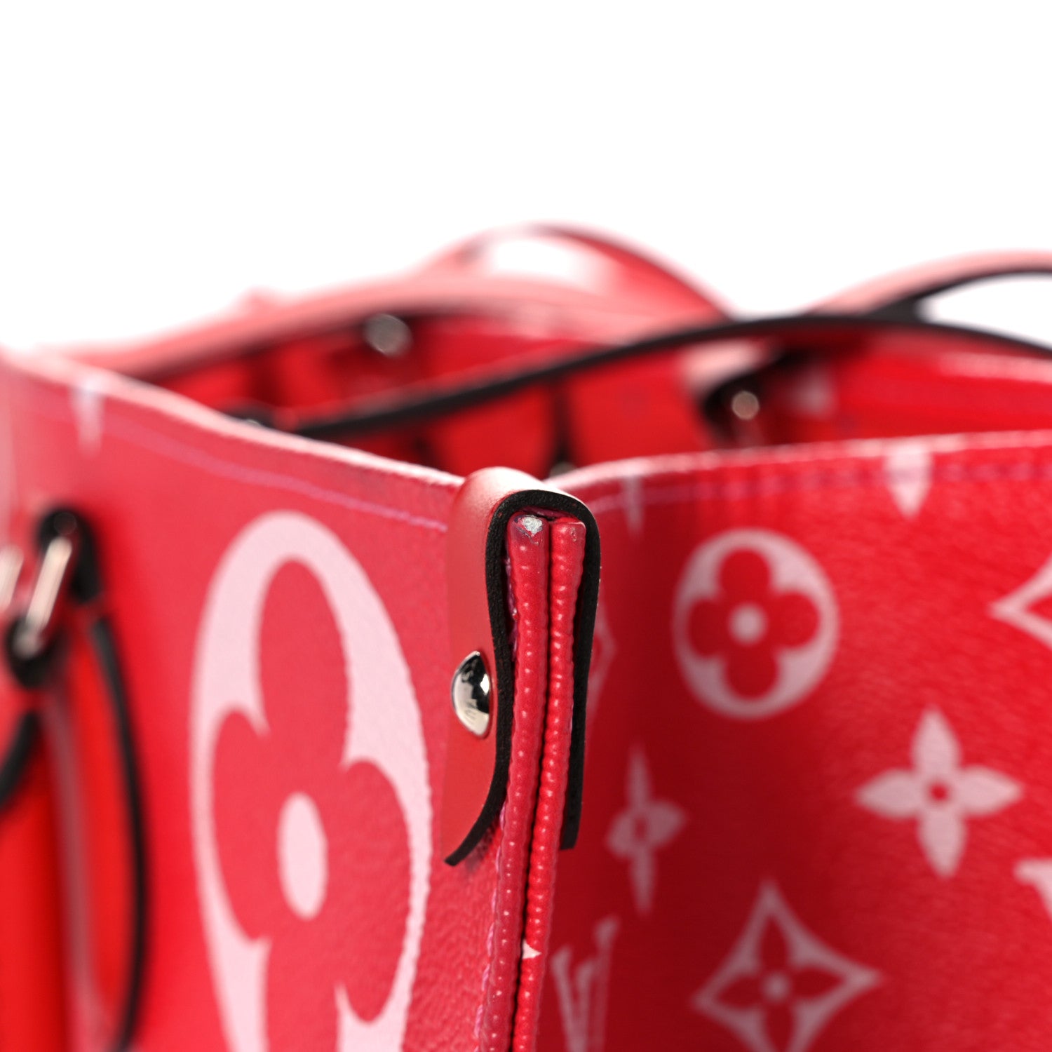 Louis Vuitton Monogram Escale Onthego GM Rouge 14 of 15