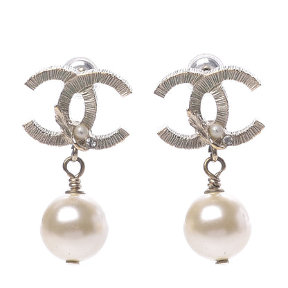 Chanel Crystal Pearl CC Drop Leaf Earrings Gold 1 of 7