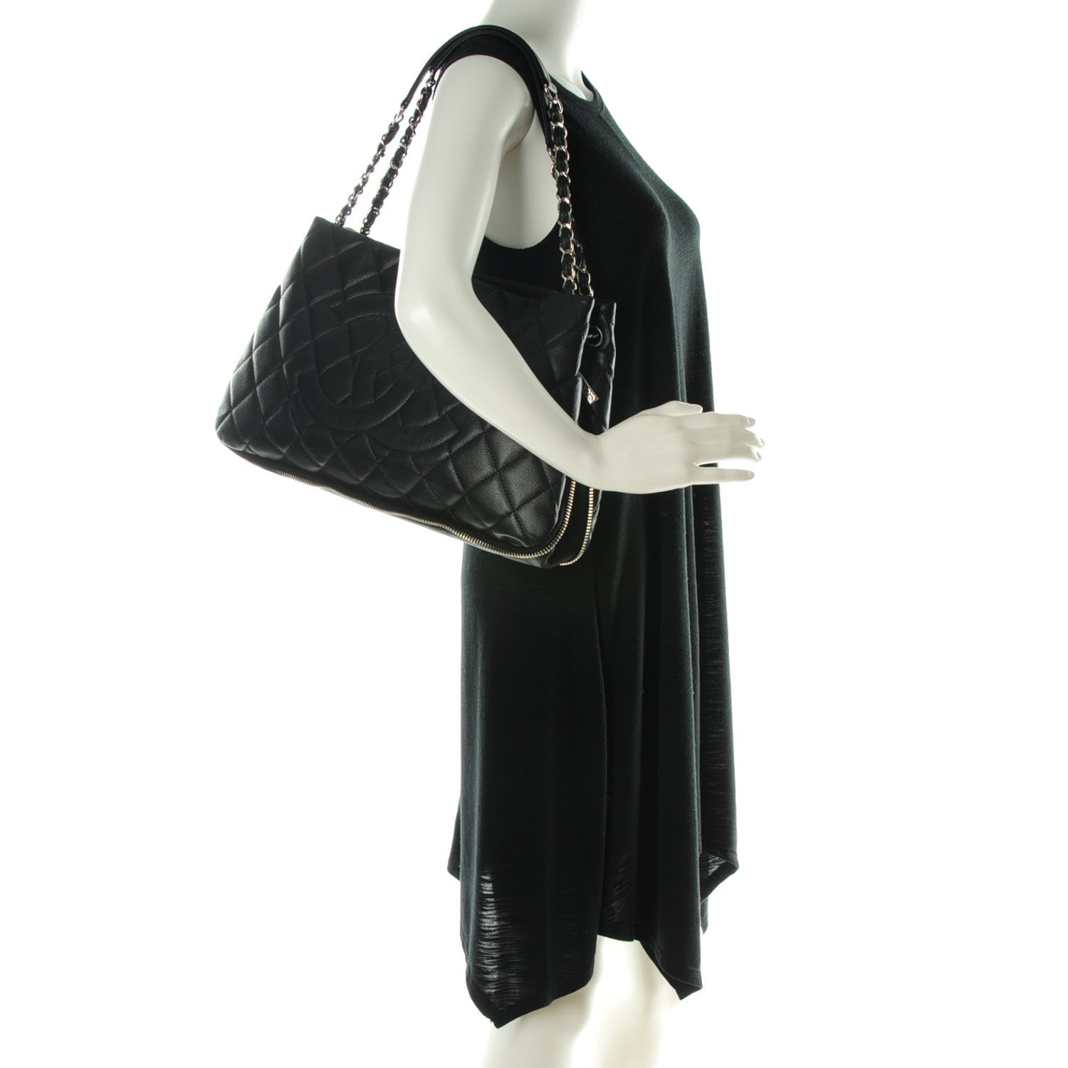 Chanel Caviar Quilted Expandable Zip Shoulder Bag Black 2 of 7