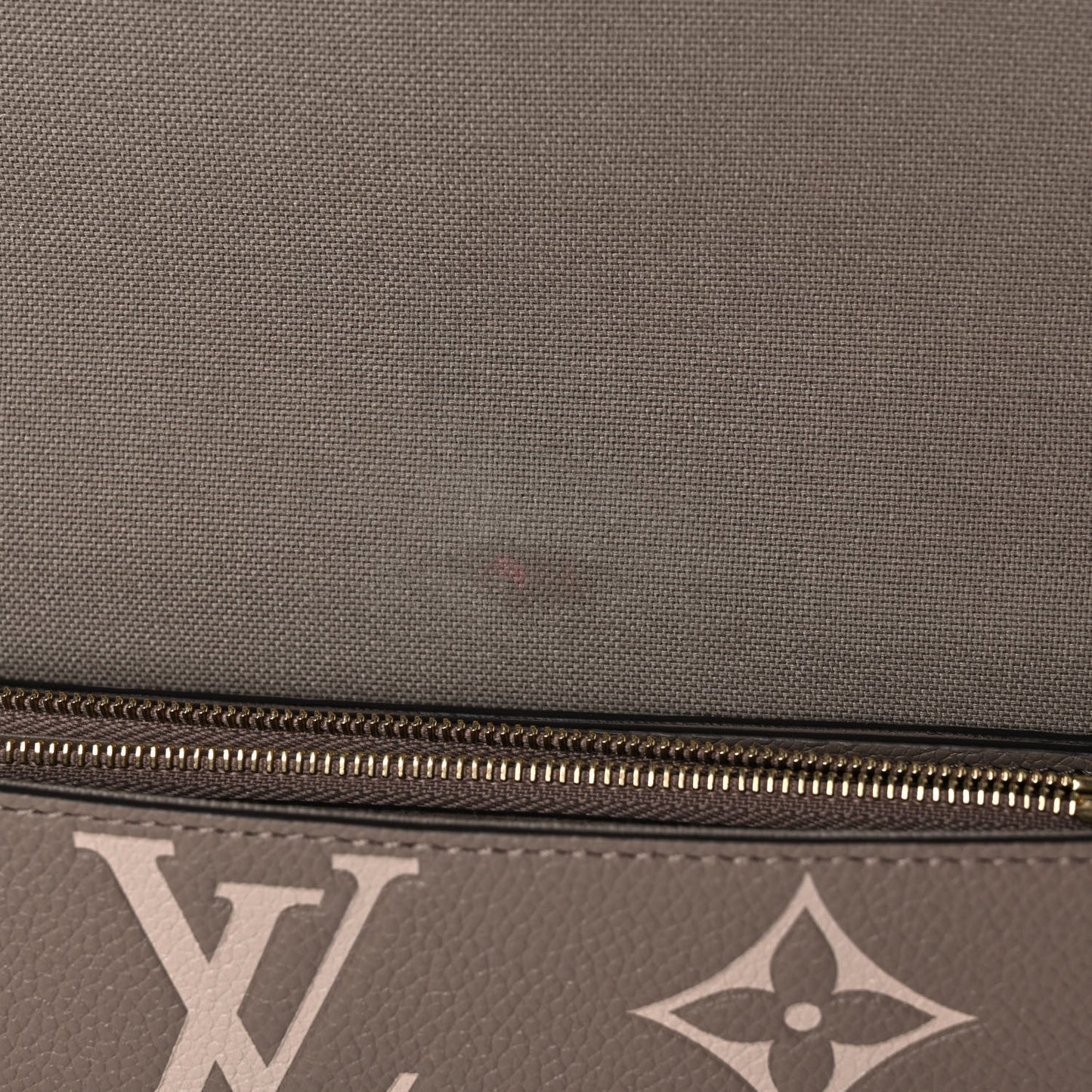 Empreinte Monogram Giant Felicie Pochette Tourterelle Creme