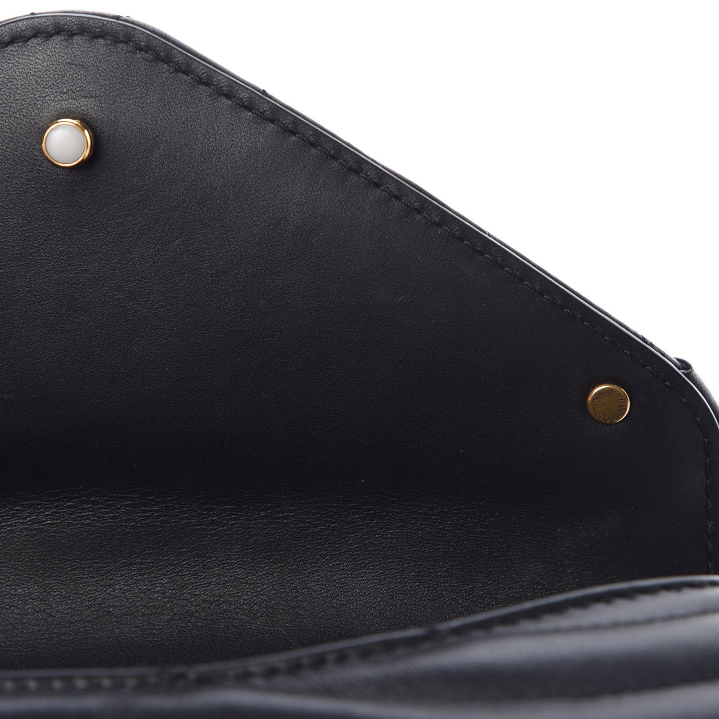 Calfskin New Wave Chain PM Black