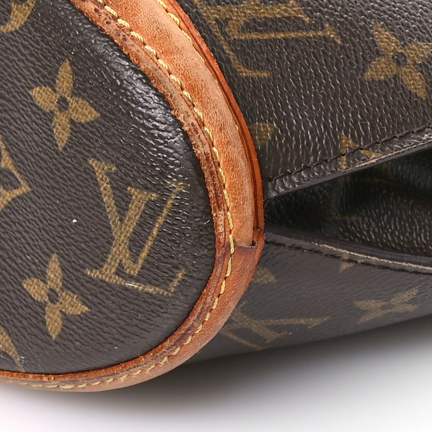 Monogram Babylone