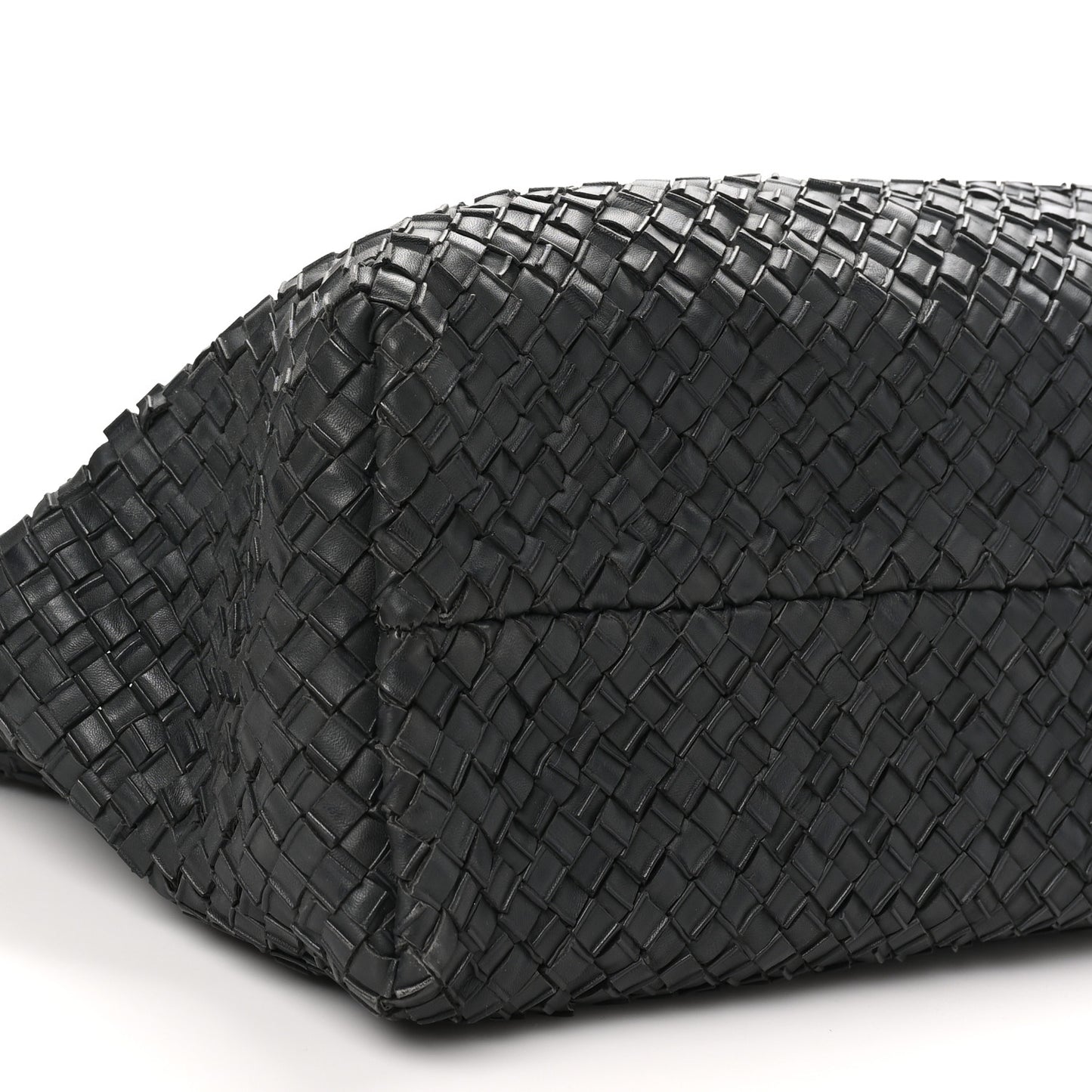 Nappa Intrecciato Medium Cabat Black