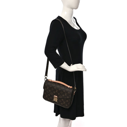 Louis Vuitton Monogram Pochette Metis 2 of 9