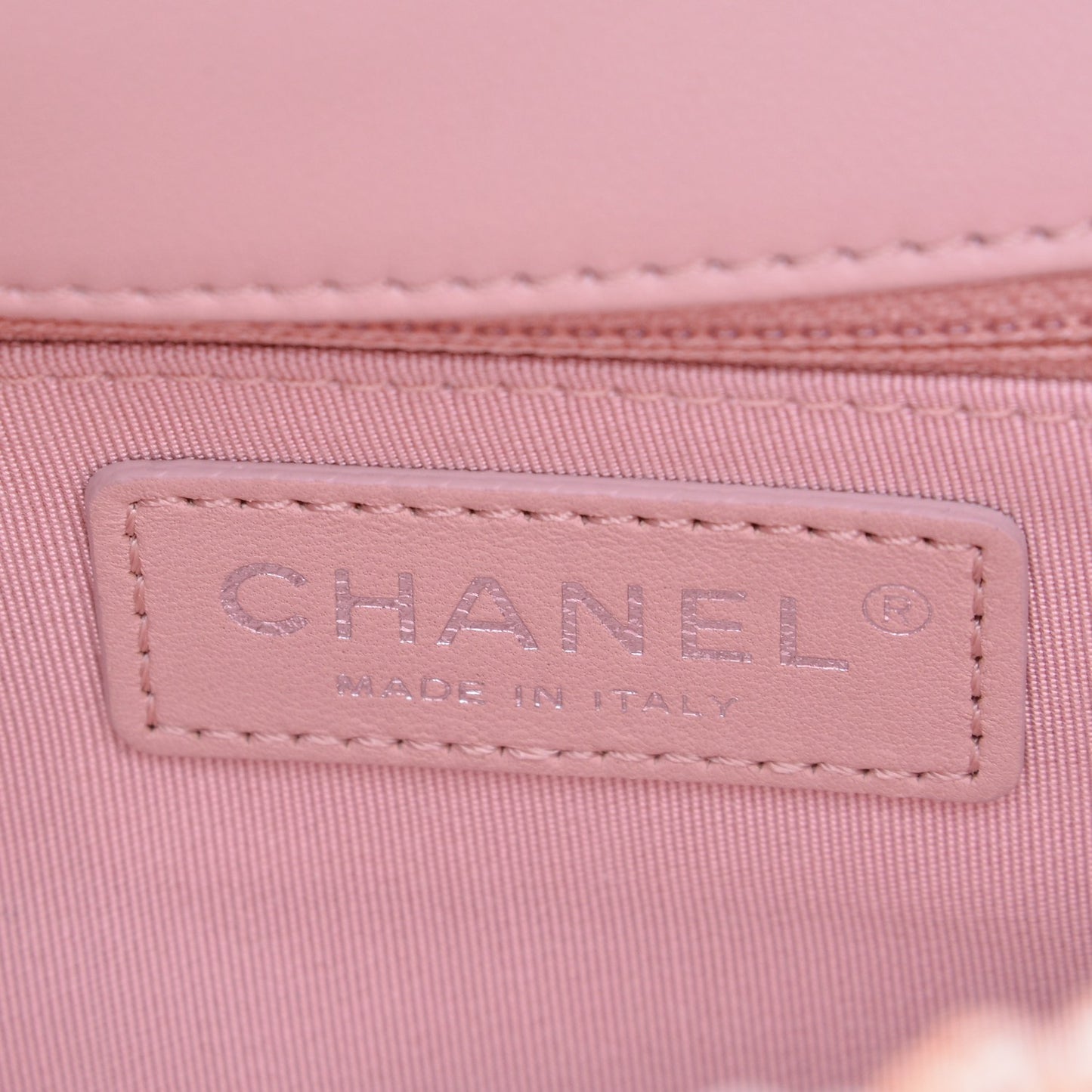 Lambskin Crochet Medium Single Flap Pink