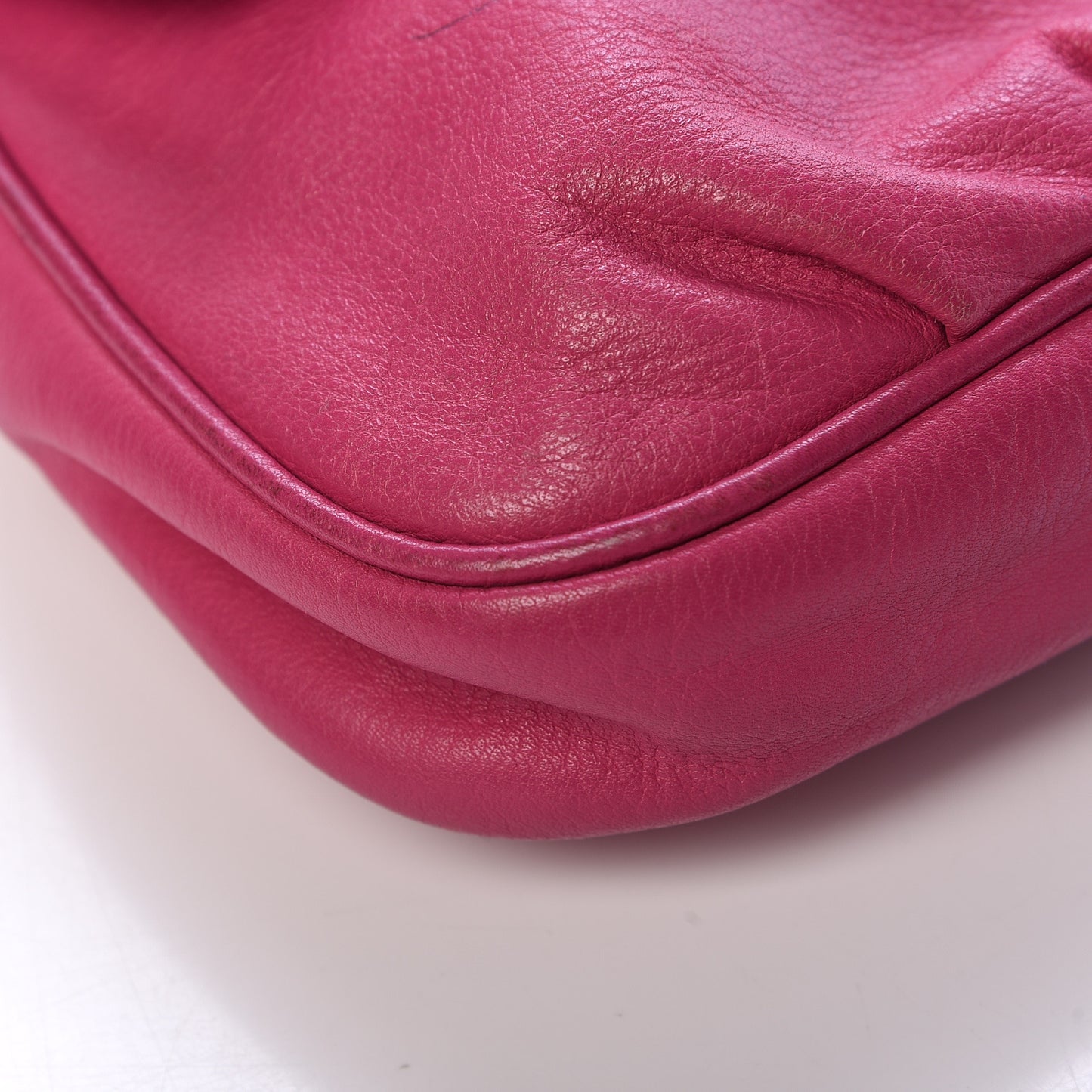 Vitello Flamingo Fendista Pouchette Crossbody Lampone