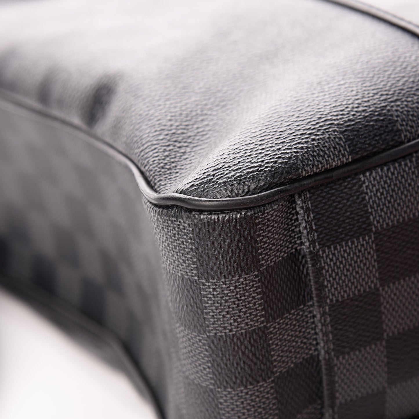 Damier Graphite Tadao
