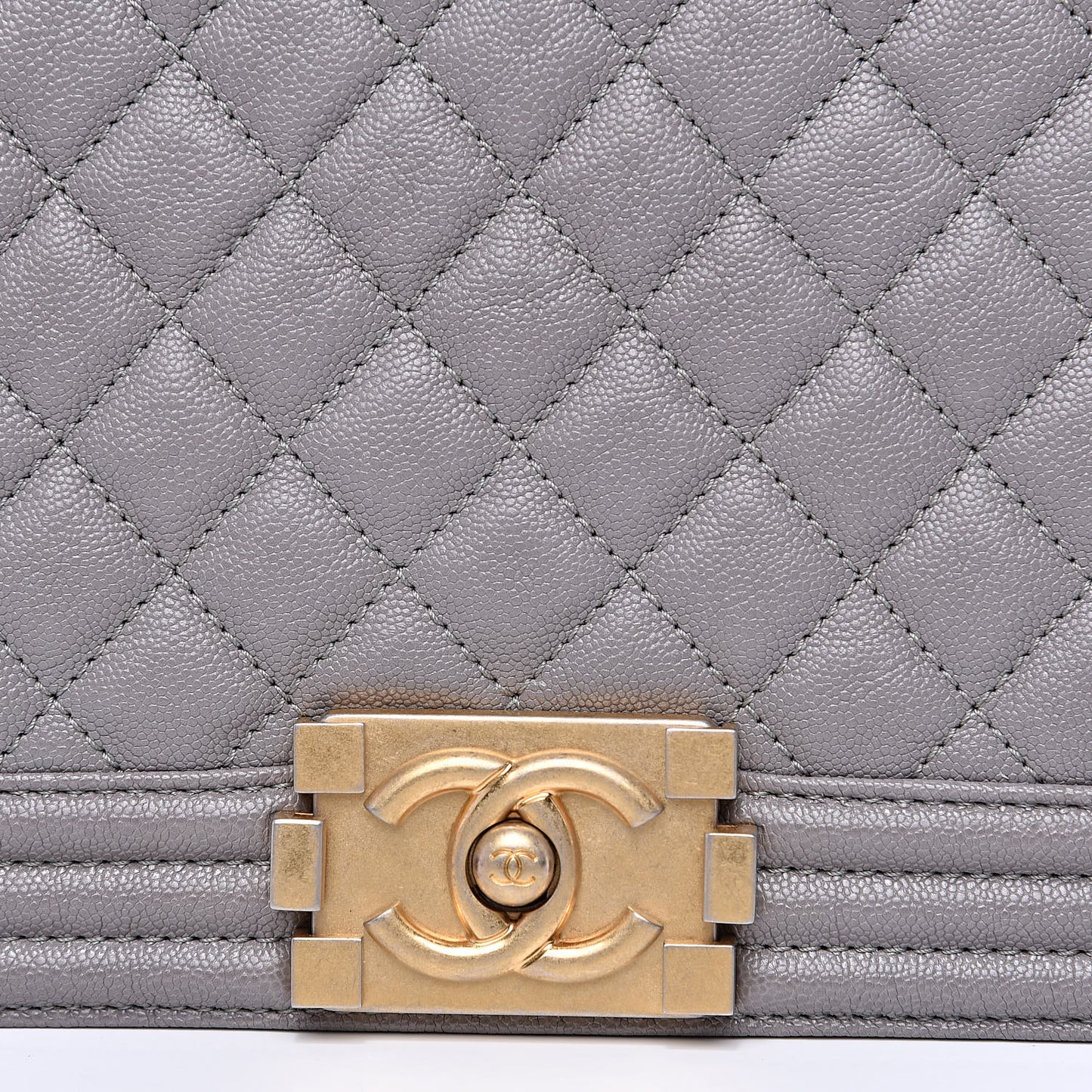 Caviar Quilted New Medium Boy Flap Grey
