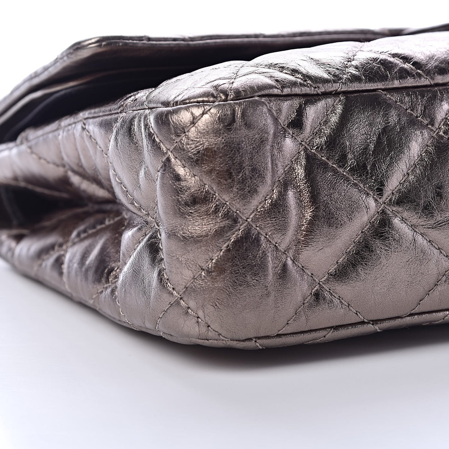 Metallic Aged Calfskin Quilted 2.55 Reissue 226 Argent Fonce