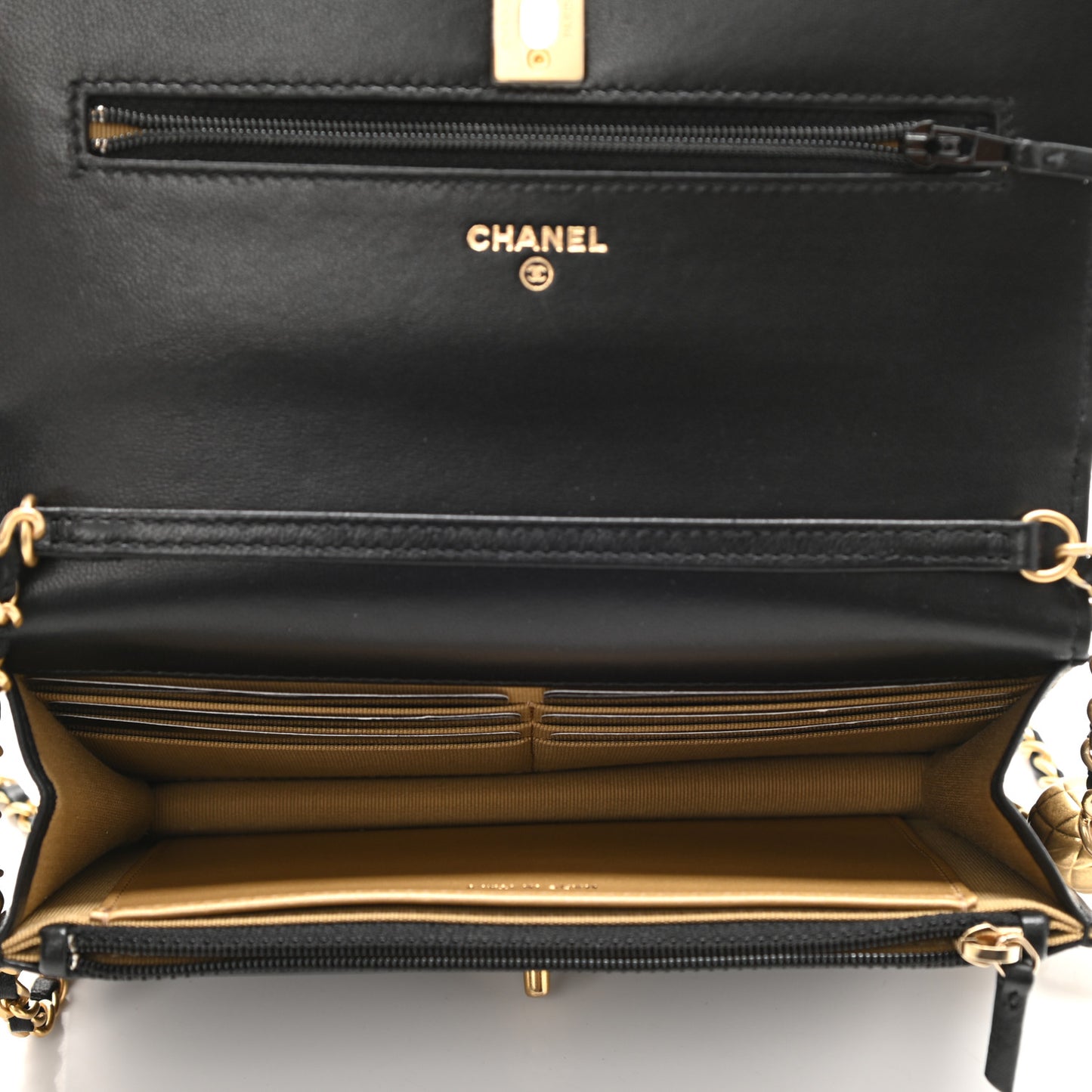 Lambskin Quilted CC Pearl Crush Wallet on Chain WOC Black