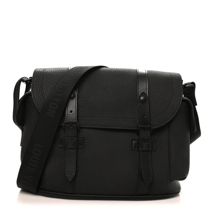 Louis Vuitton Taurillon Christopher Messenger Black 1 of 9