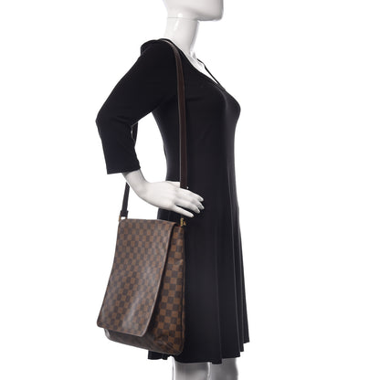 Louis Vuitton Damier Ebene Musette GM 2 of 10