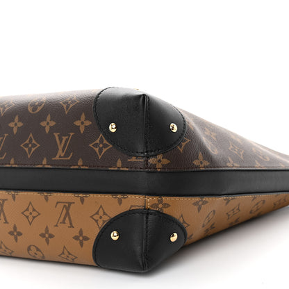 Louis Vuitton Reverse Monogram Triangle Softy 9 of 9