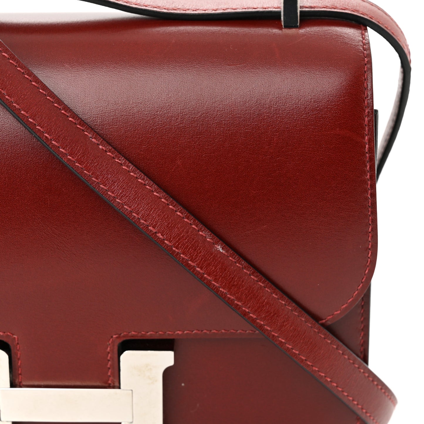 Box Constance 18 Rouge H