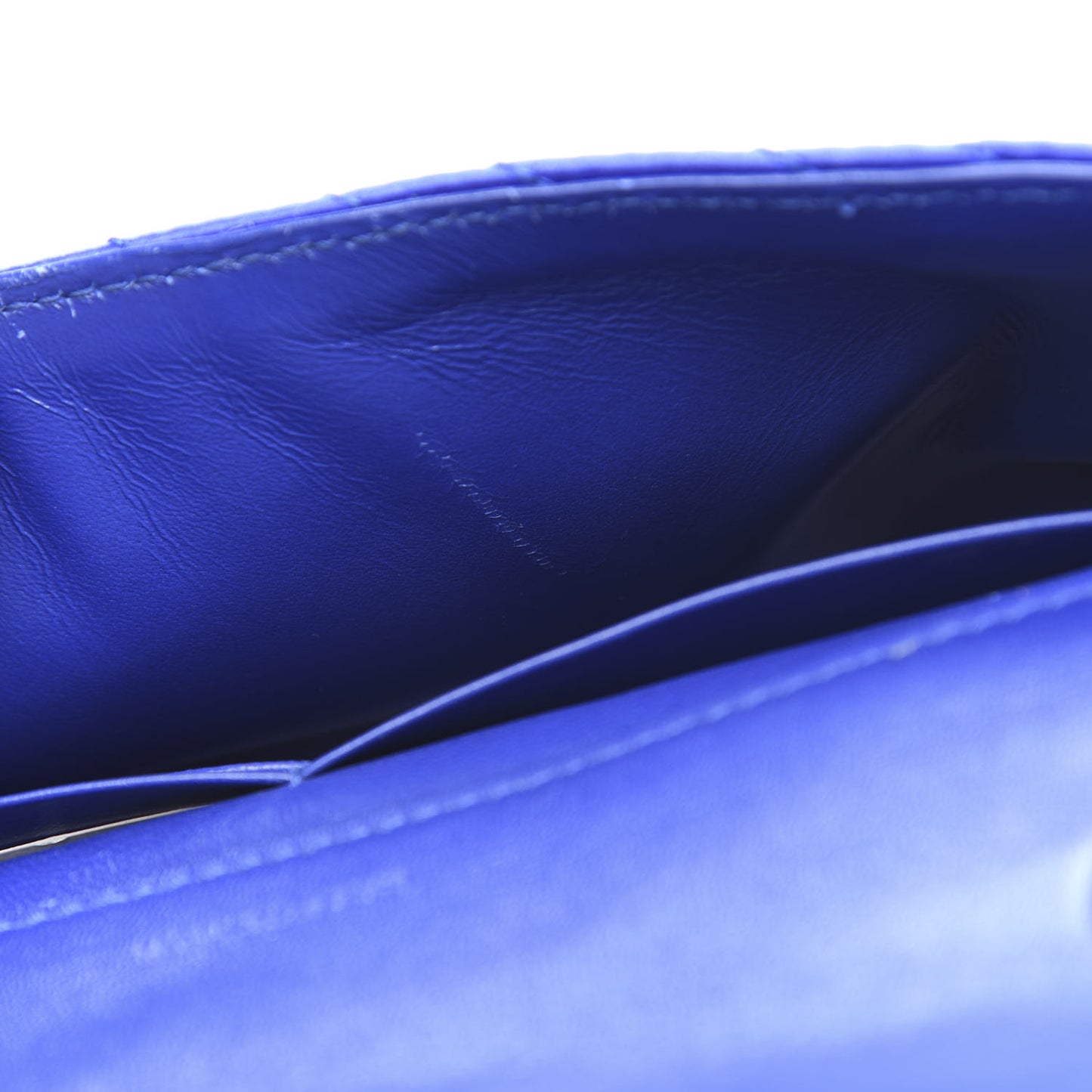 Satin Jacquard Logo Matelasse BB Chain Wallet Electric Bleu