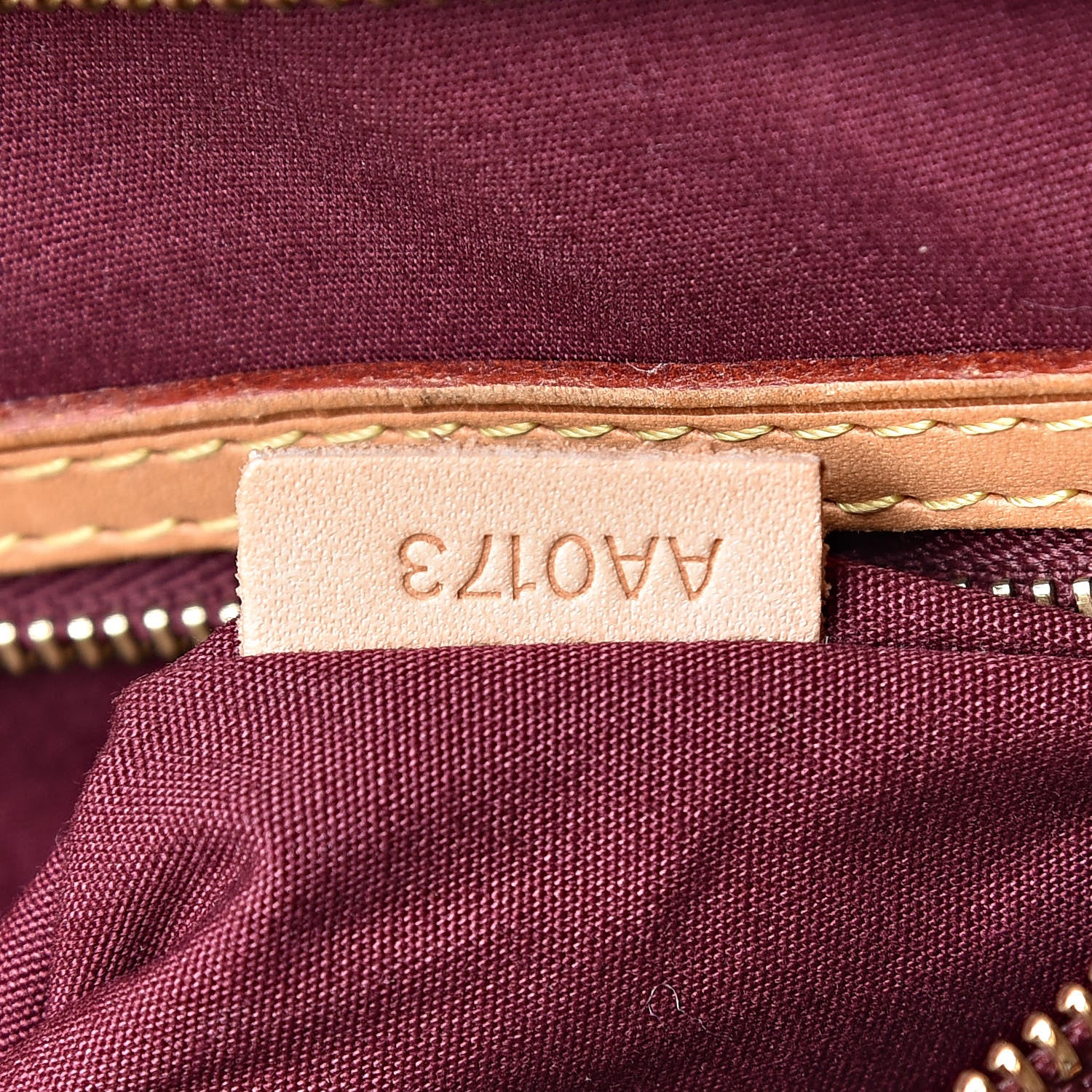 Louis Vuitton Vernis Brea MM Rouge Fauviste 8 of 20