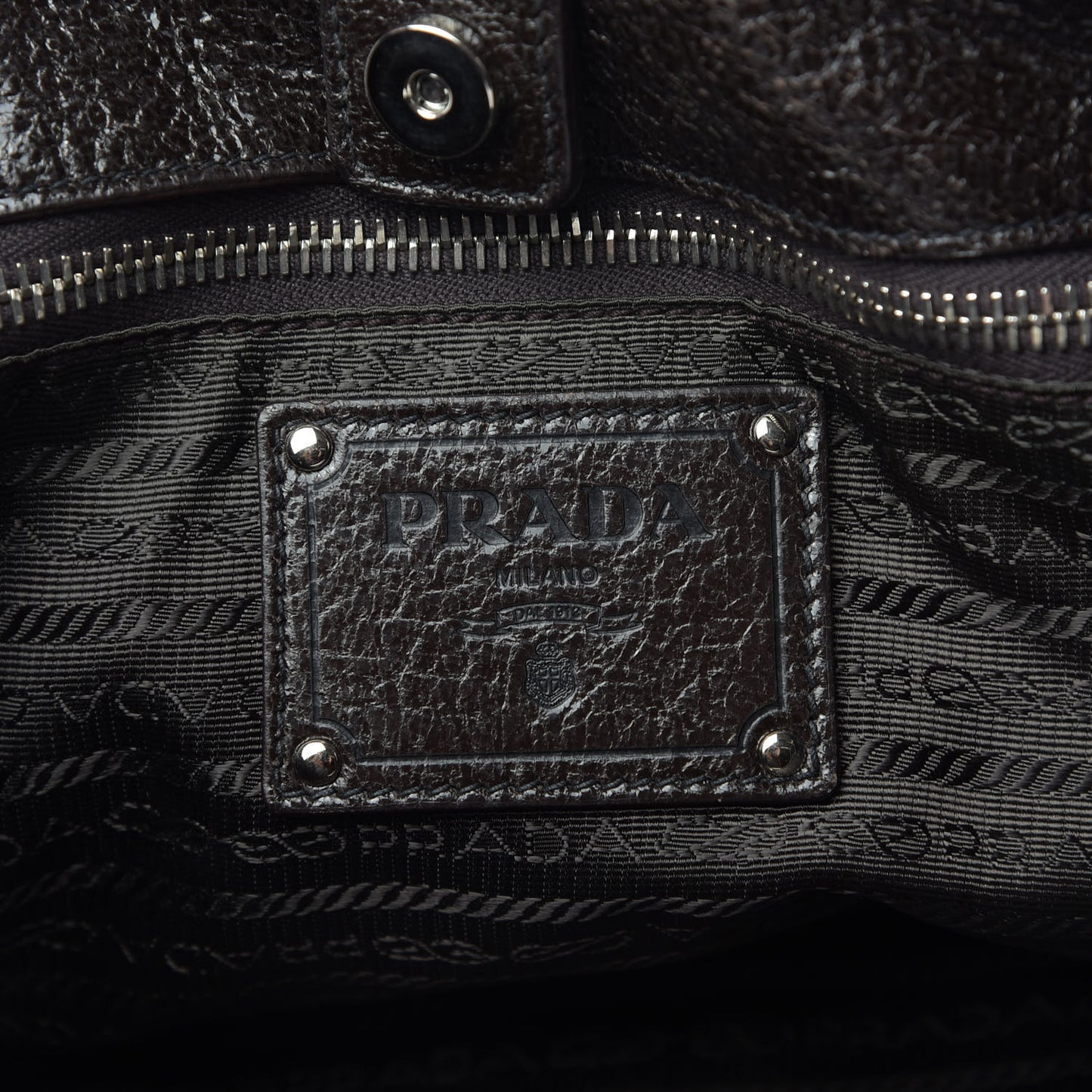 Cervo Lux Chain Flap Hobo Ebano