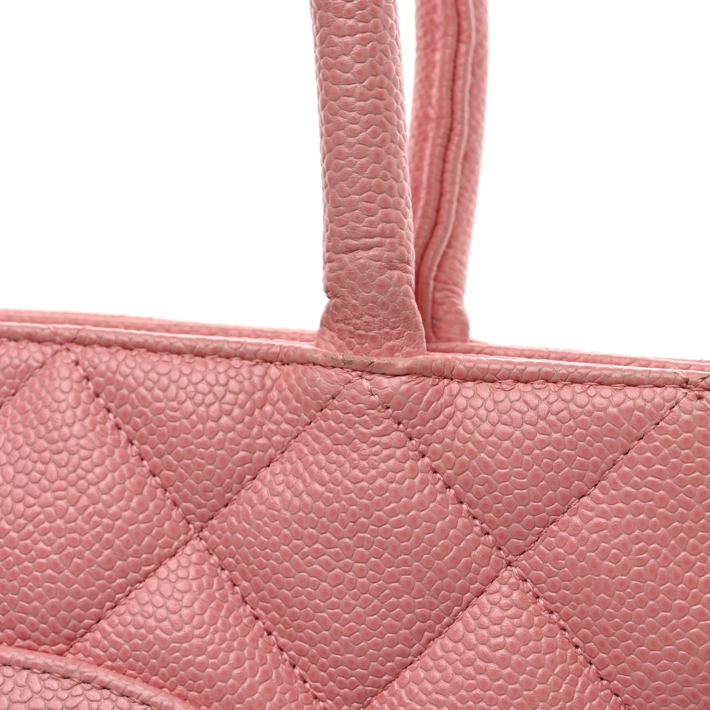 Caviar Quilted Medallion Tote Light Pink