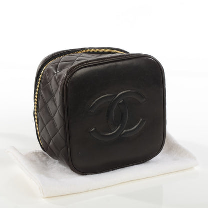 Chanel Lambskin Quilted Vanity Cosmetic Case Black 4 of 9