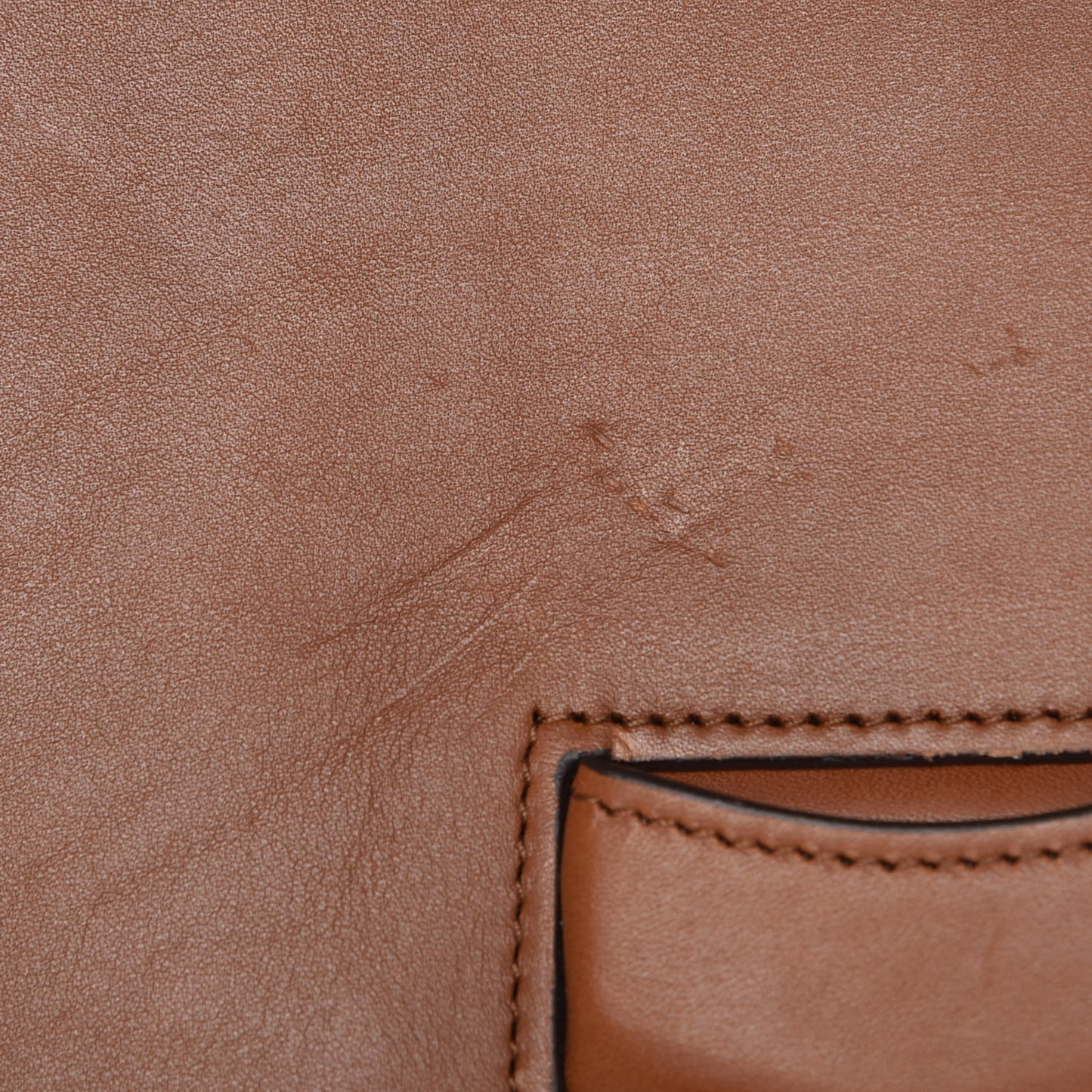 Supersoft Calfskin Small Trotteur Caramel
