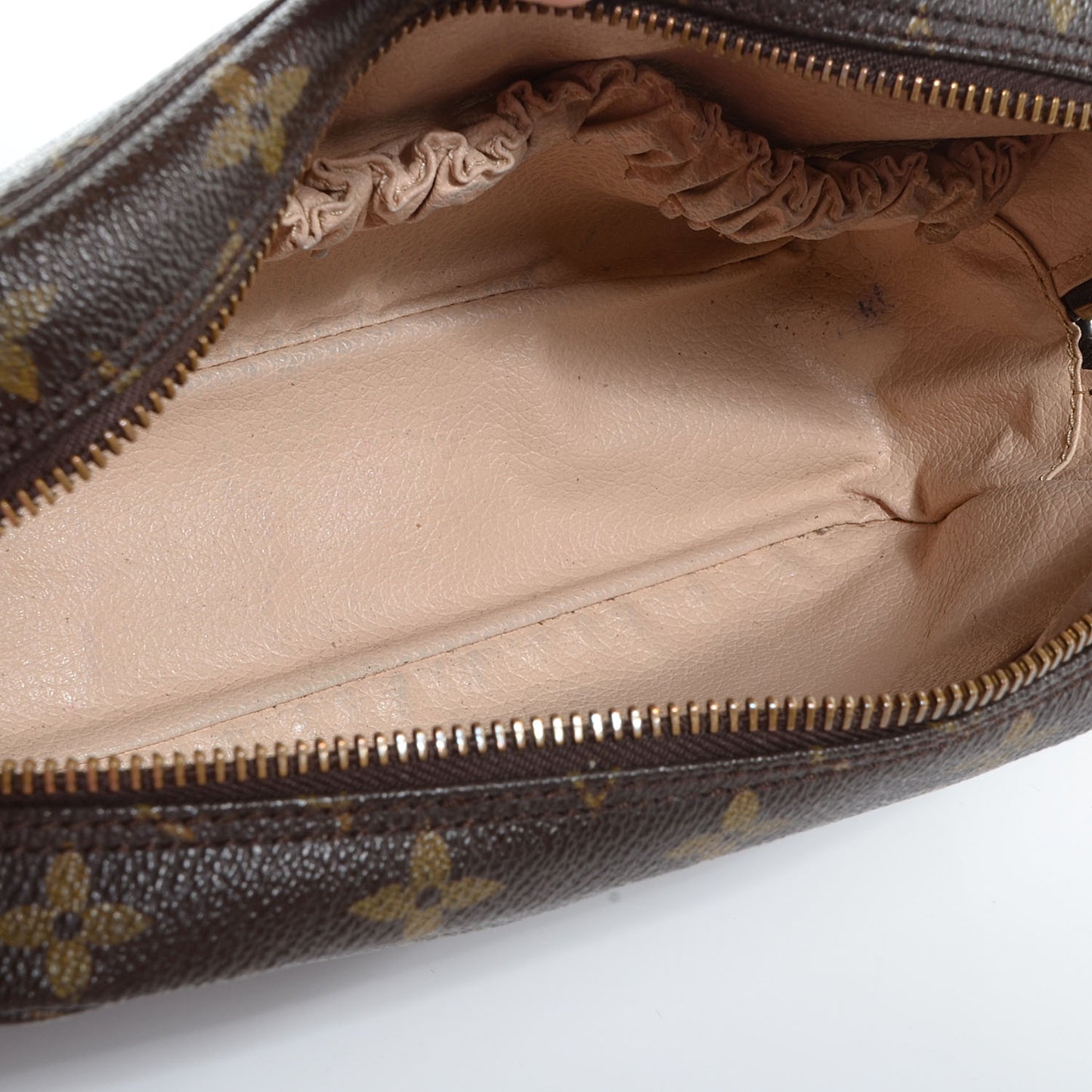 Monogram Trousse Toilette 23