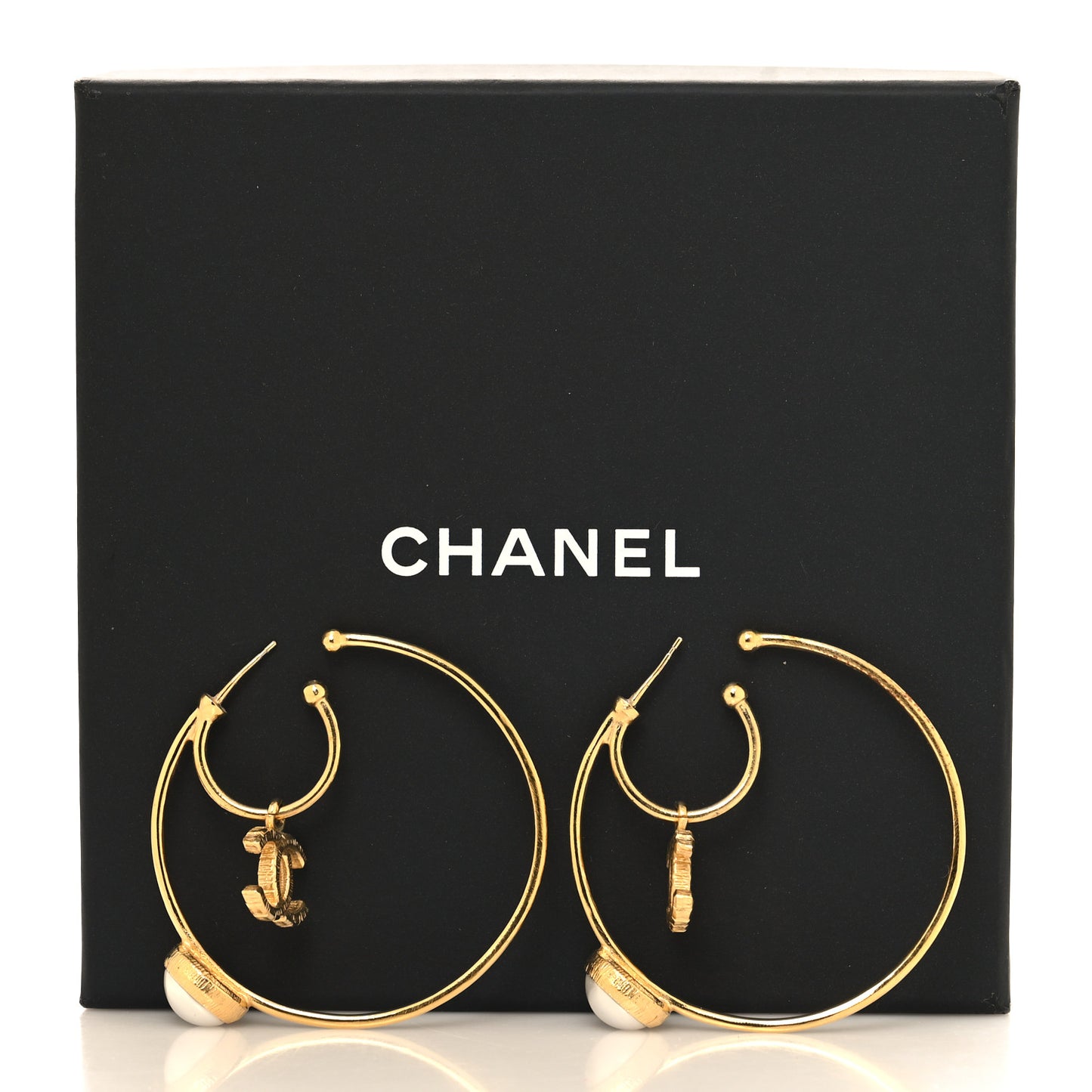 Pearl CC Tags Hoop Earrings Gold