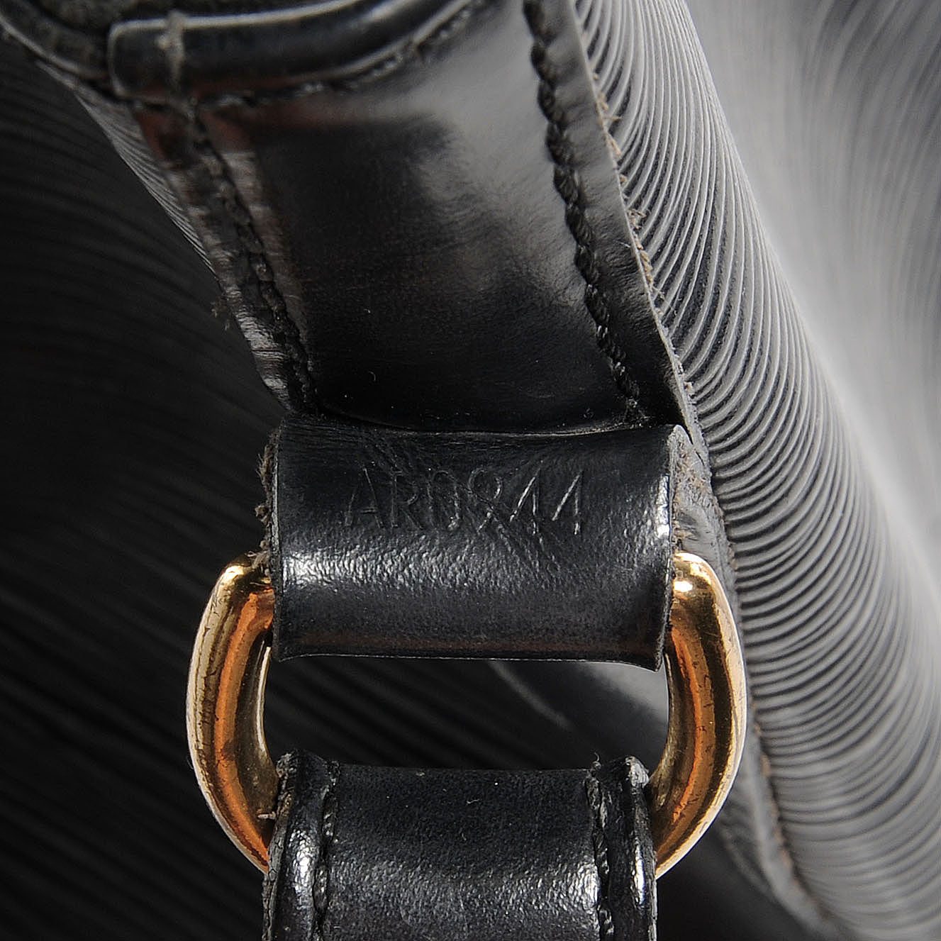 Louis Vuitton Epi Petit Noe Noir 6 of 10