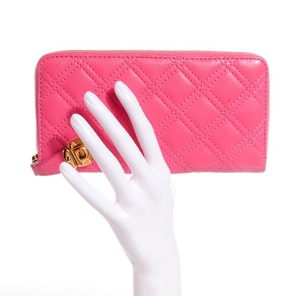 Marc Jacobs Lambskin Quilted The Deluxe Zip Wallet Bubble 2 of 7