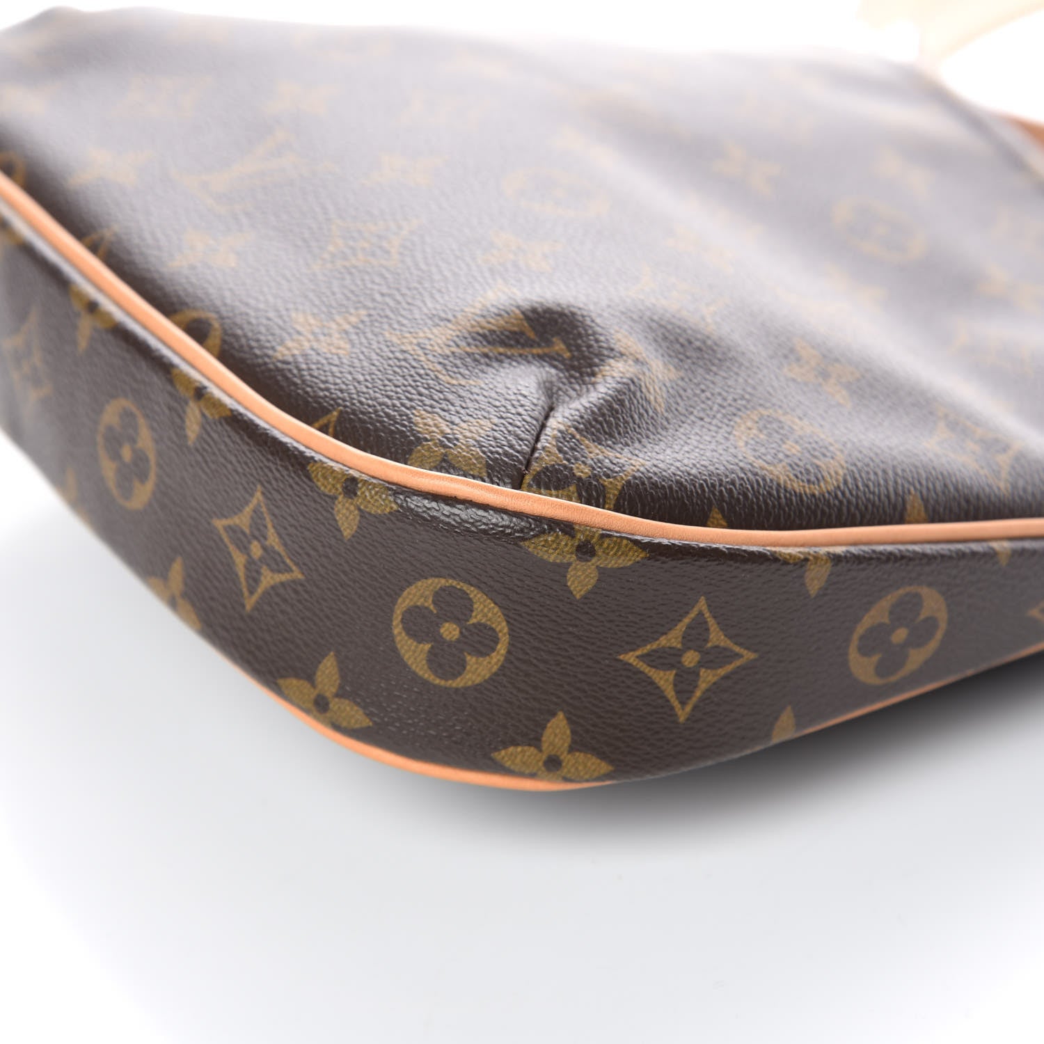Louis Vuitton Monogram Odeon PM 6 of 9