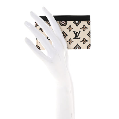 Louis Vuitton Monogram Giant Wild At Heart Card Holder Arizona 2 of 7