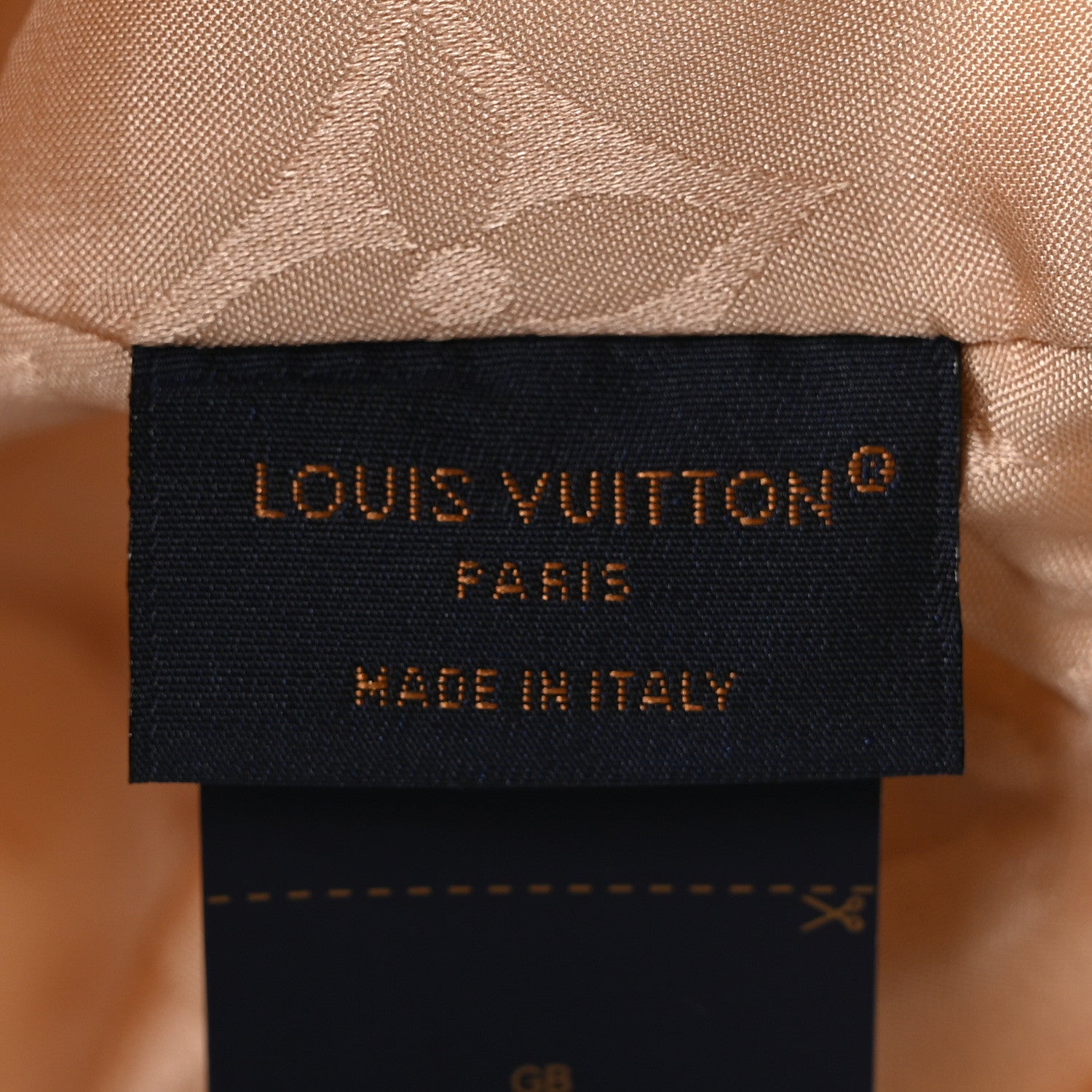 Louis Vuitton Damier Azur Cap L 1837925 – FASHIONPHILE