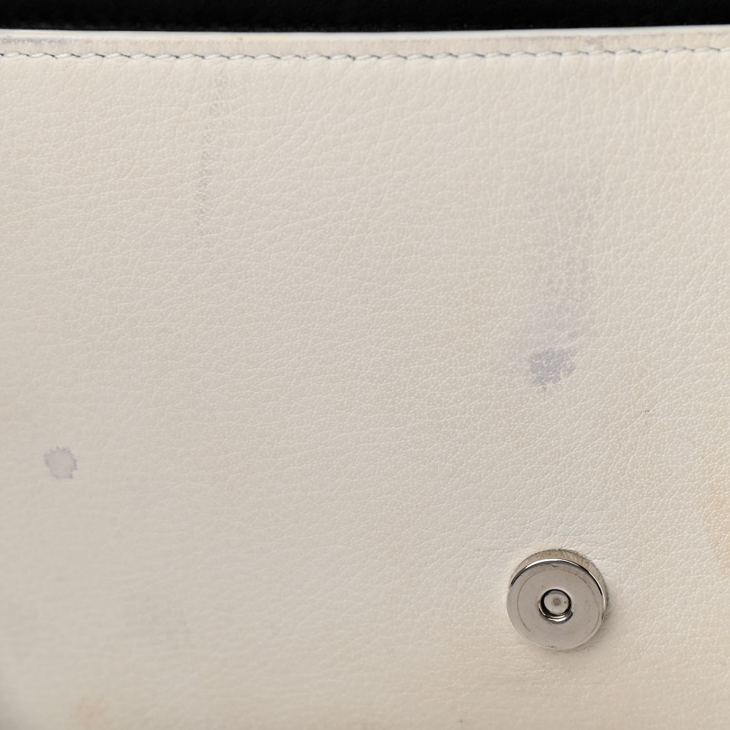 Balenciaga Pebbled Calfskin Logo Everyday Flap Chain Wallet White 12 of 12