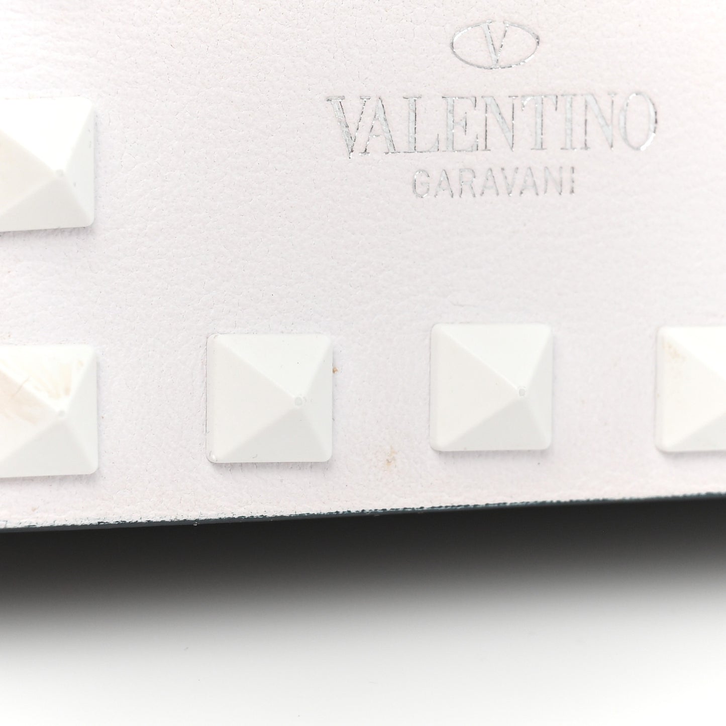 Vitello Colorblock Free Rockstud Wallet on Chain Marine Optic White