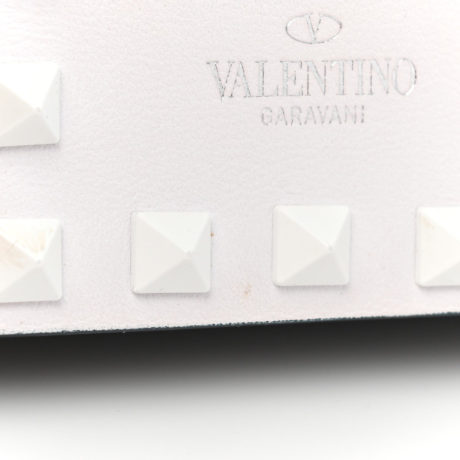 Valentino Garavani Vitello Colorblock Free Rockstud Wallet on Chain Marine Optic White 13 of 15