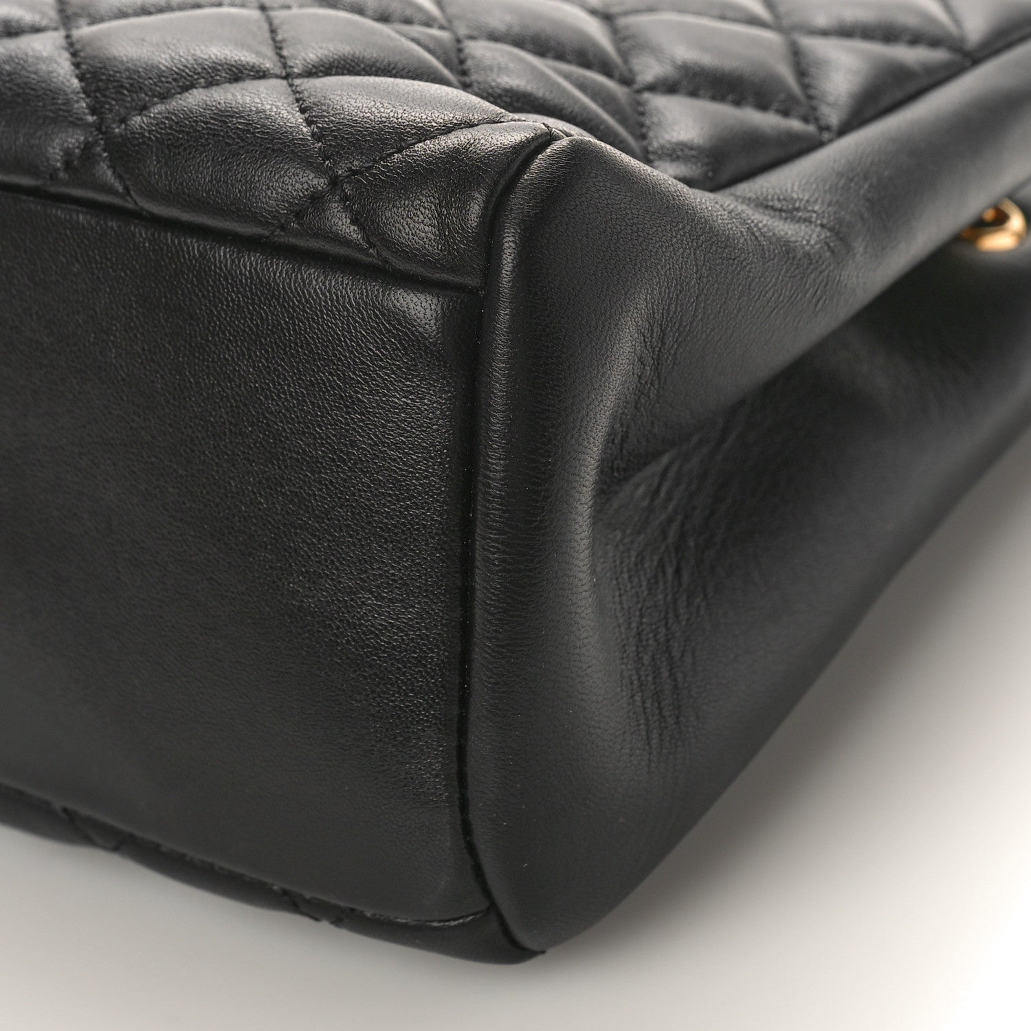 Versace Nappa Quilted Medusa Chain Bag Black 8 of 8