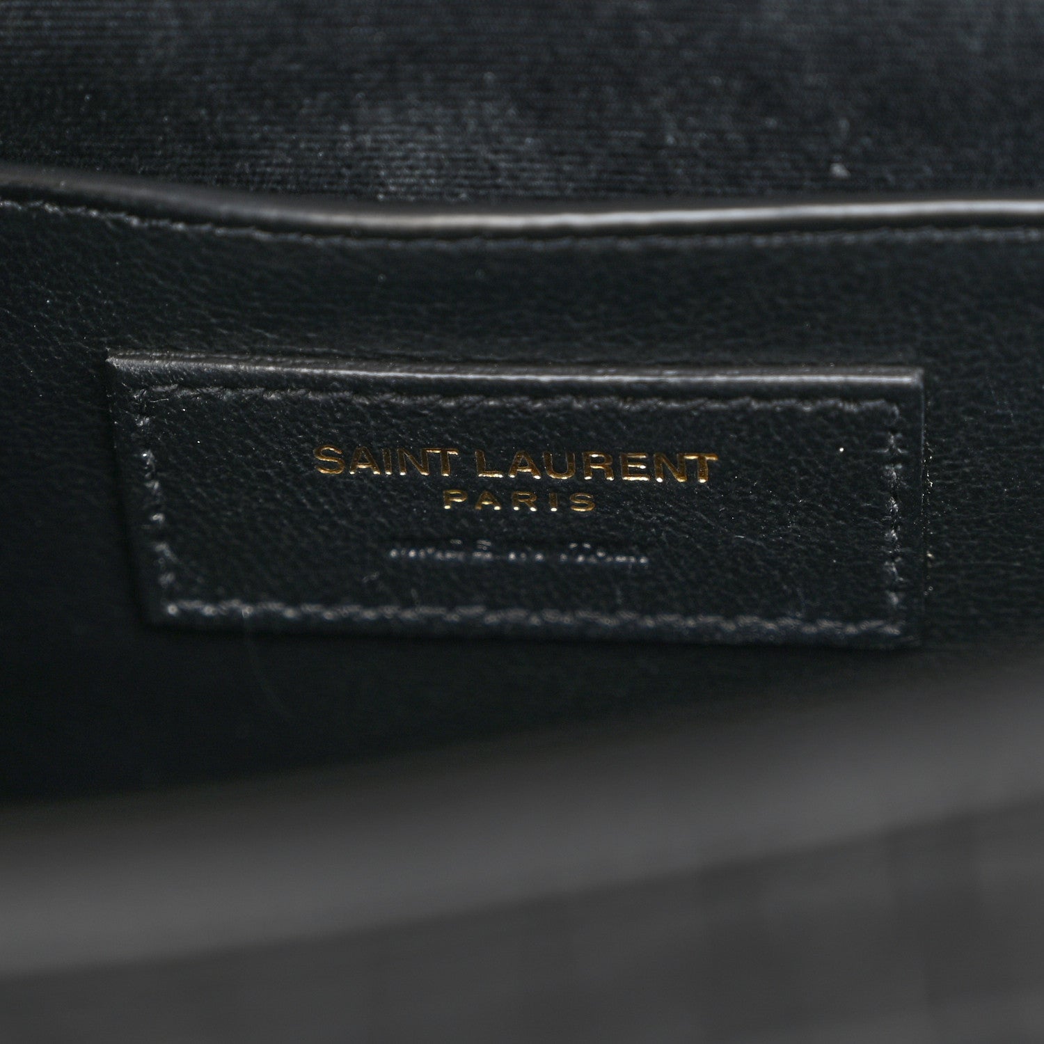 Saint Laurent Shiny Calfskin Crocodile Embossed Manhattan Baguette Black 6 of 10