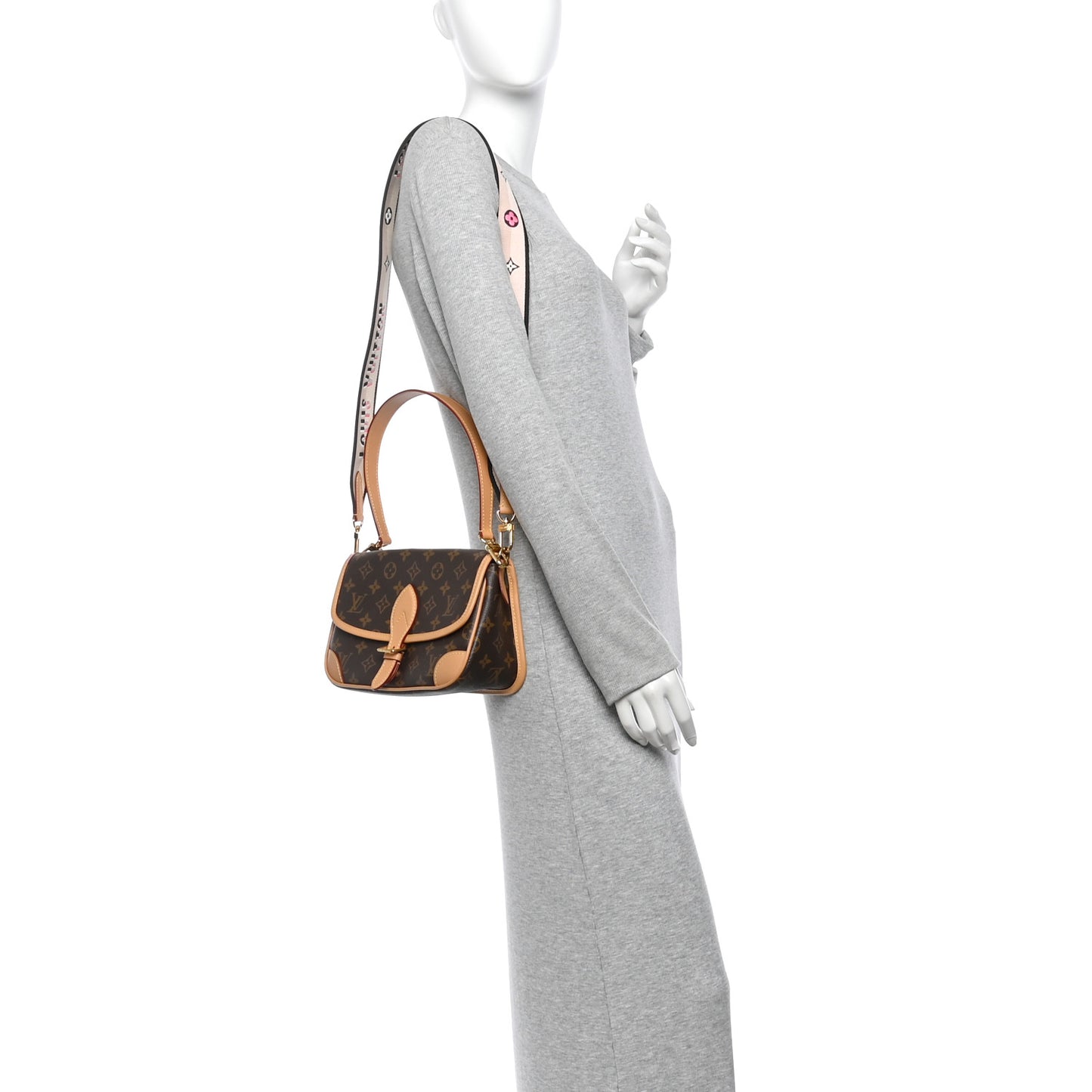 Monogram Diane Black