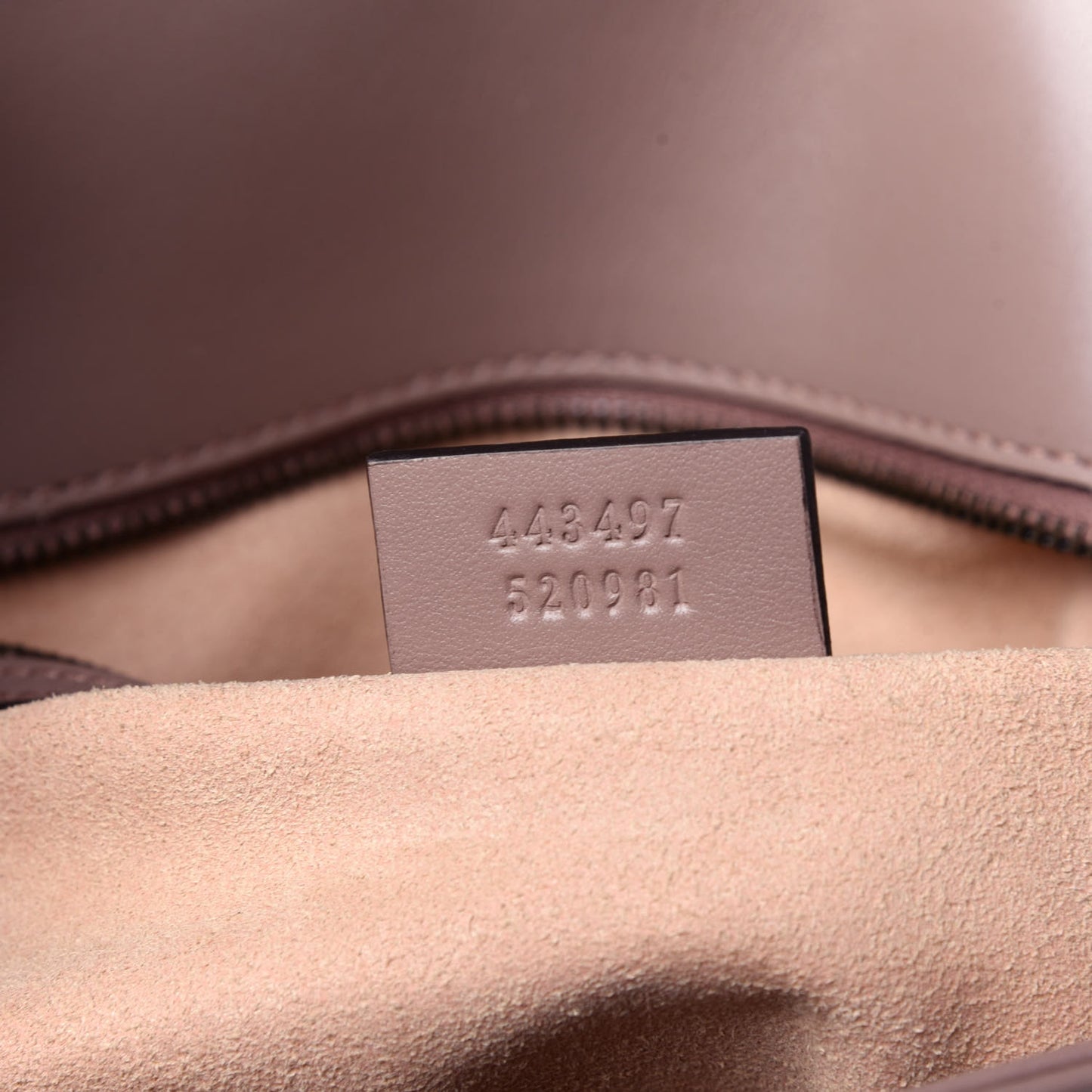 Calfskin Matelasse Small GG Marmont Shoulder Bag Porcelain Rose