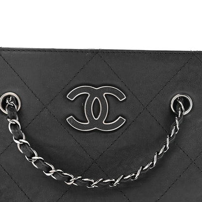 Chanel Washed Calfskin Diamond Stitch Hamptons Shopping Tote Black 8 of 14