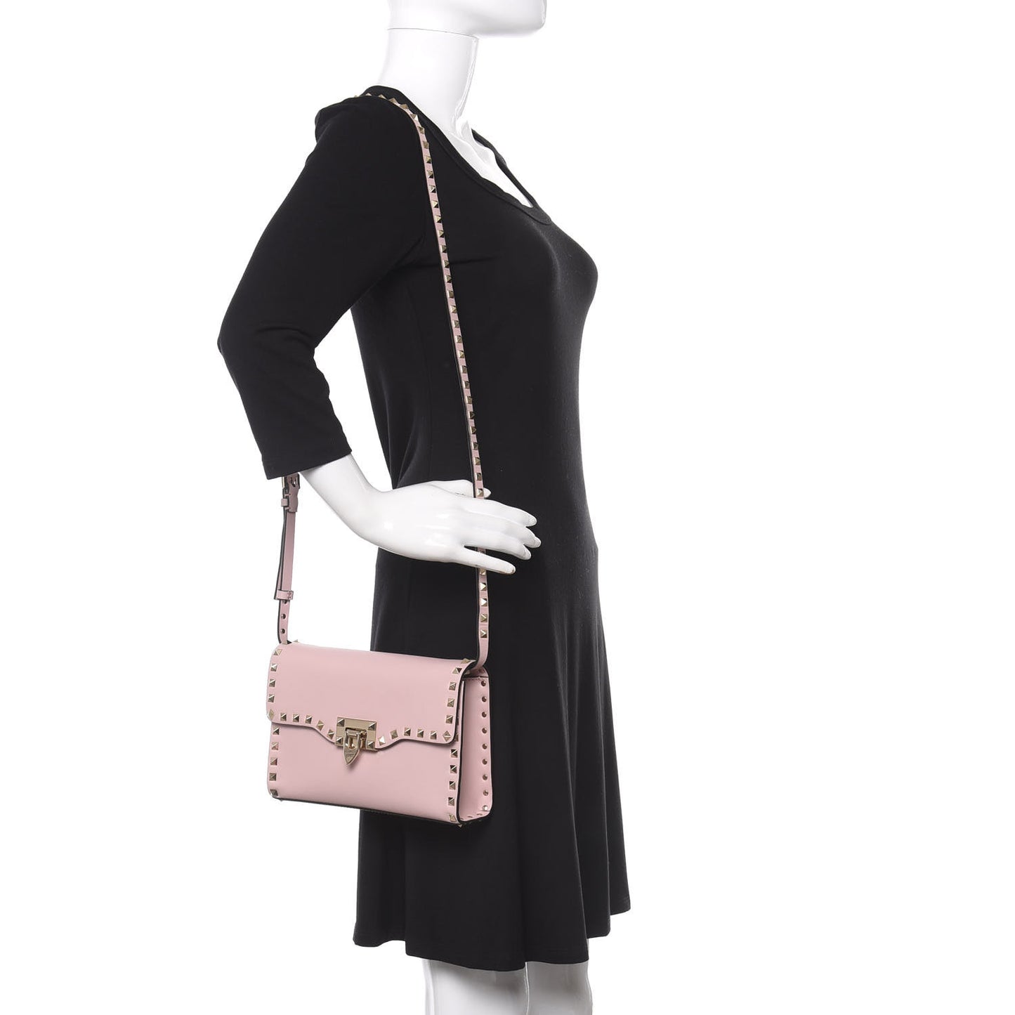 Vitello Medium Rockstud Flip Lock Crossbody Bag Poudre