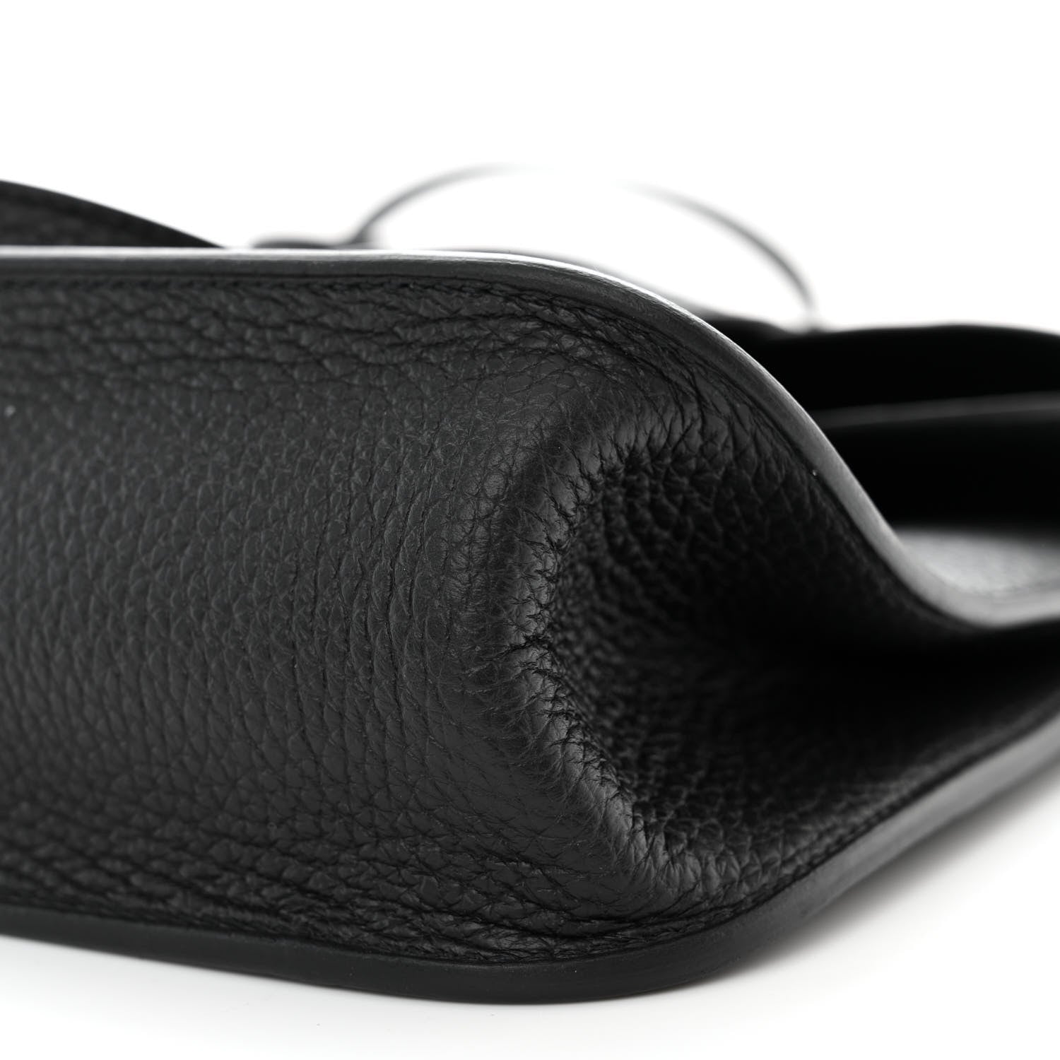 Hermes Taurillon Clemence Halzan 25 Black 11 of 11