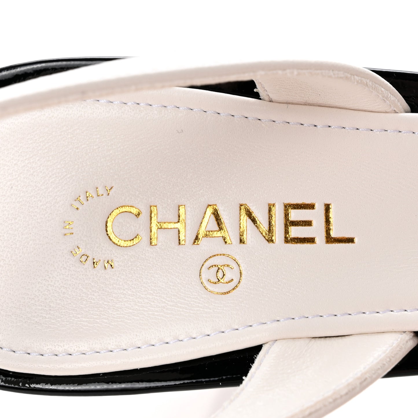 Lambskin Patent Cap Toe CC Apple Slingback Pumps 40 White Black