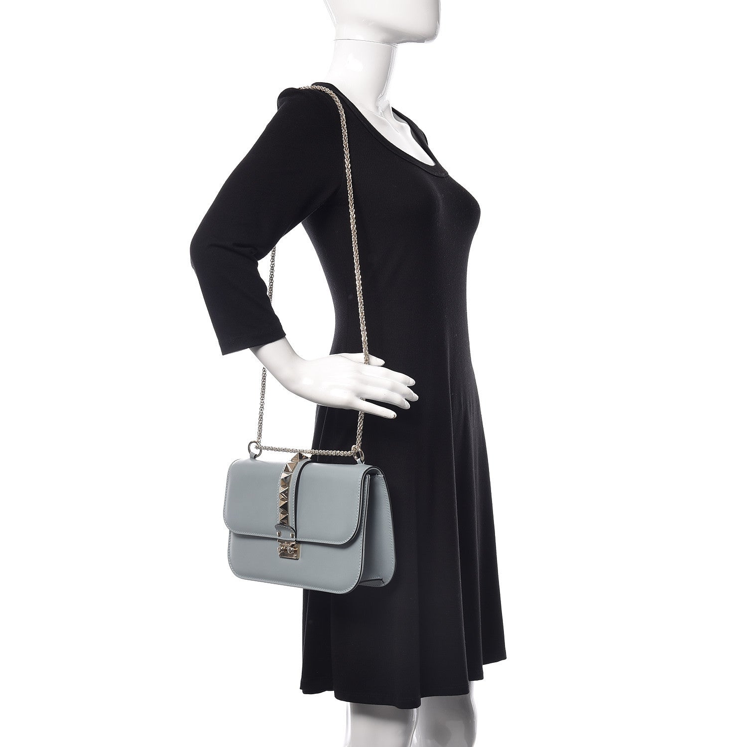 Valentino Garavani Vitello Medium Glam Lock Rockstud Flap Nube 2 of 8