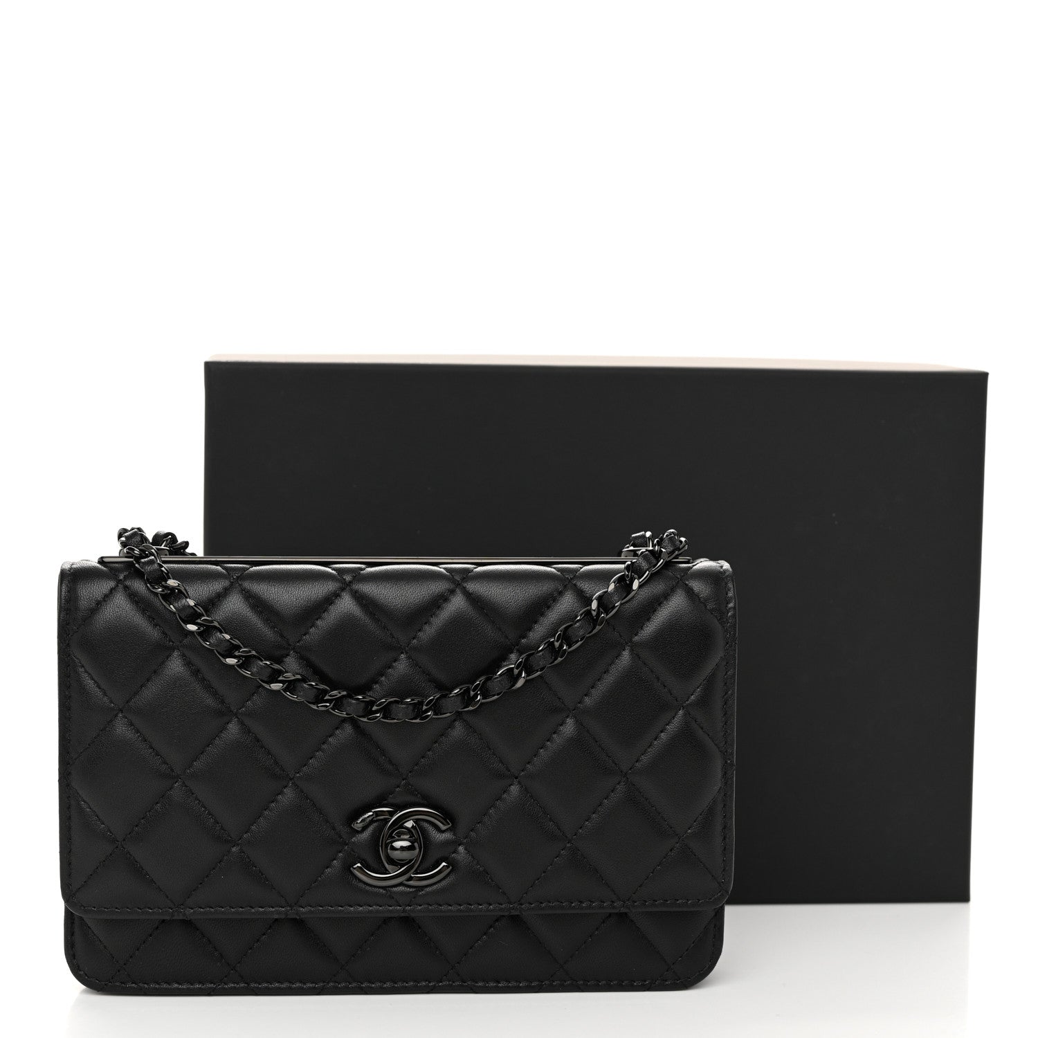 Chanel Lambskin Quilted Trendy CC Wallet On Chain WOC So Black 12 of 12