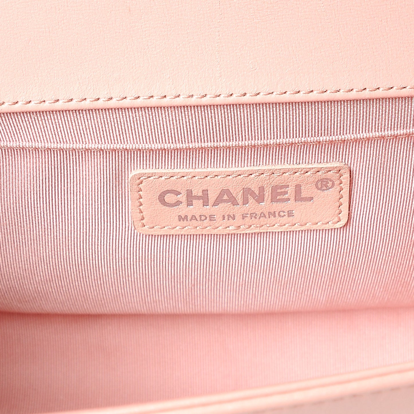 Lambskin Quilted Medium Boy Flap Light Pink