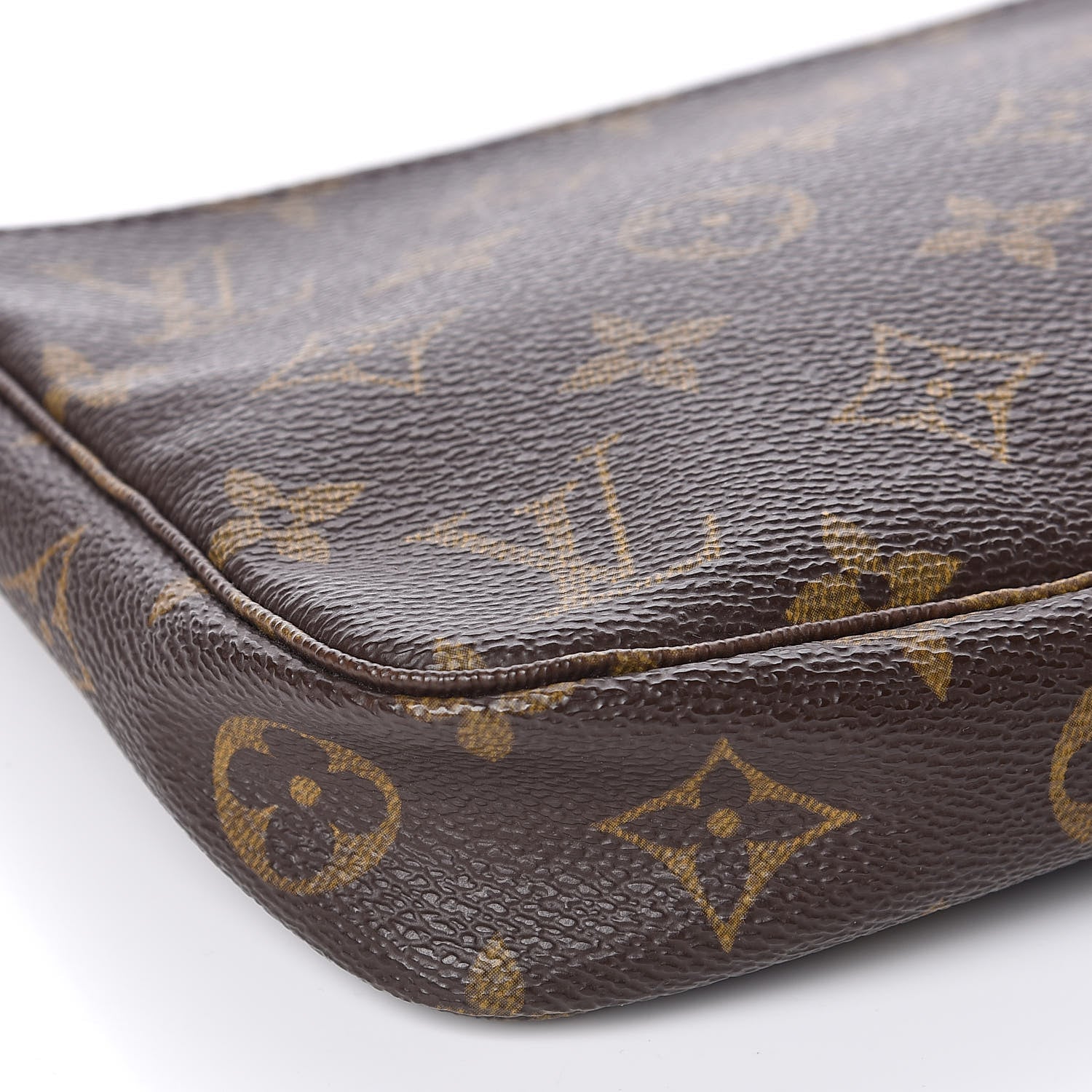 Louis Vuitton Monogram Pochette Accessories 8 of 10