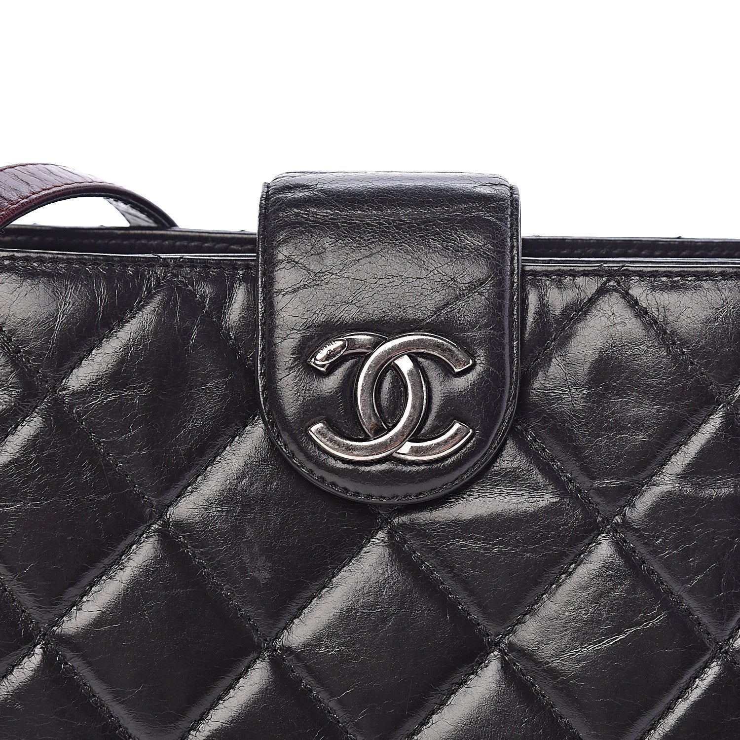 Chanel Aged Calfskin Quilted Zip Clutch Black 8 of 10